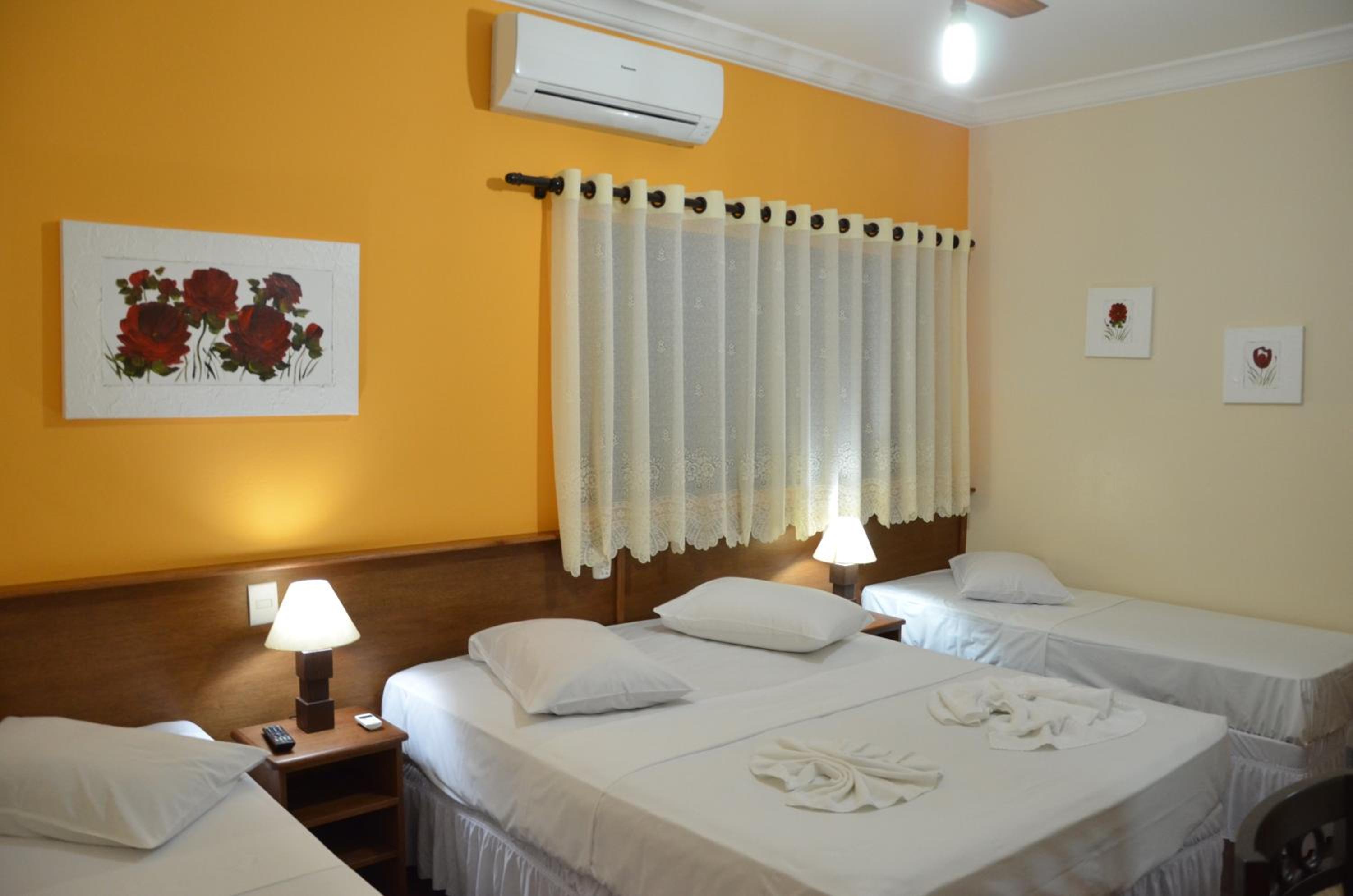 Deluxe Quadruple Room - Photo 2