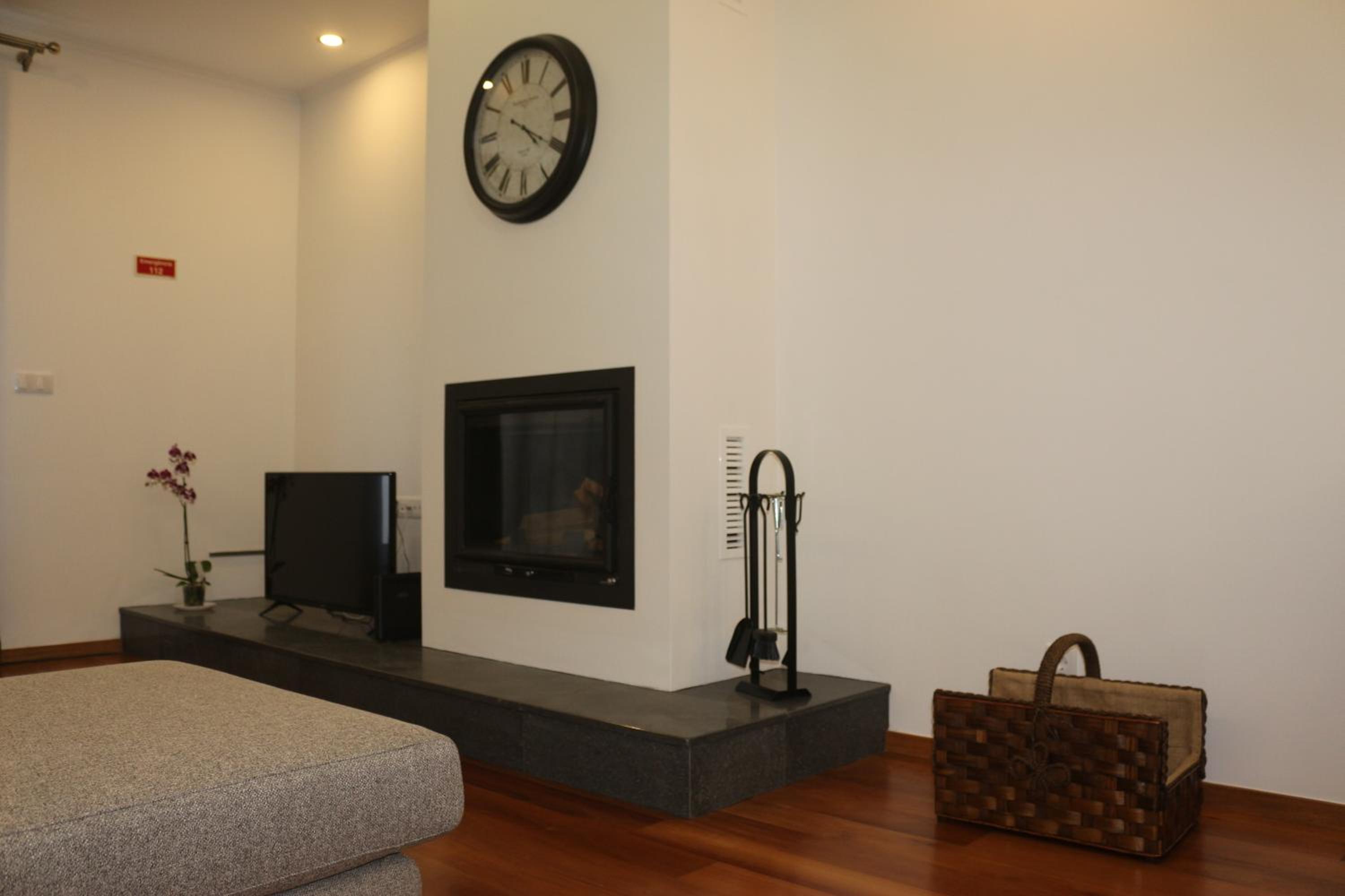 Four-Bedroom House photo 1