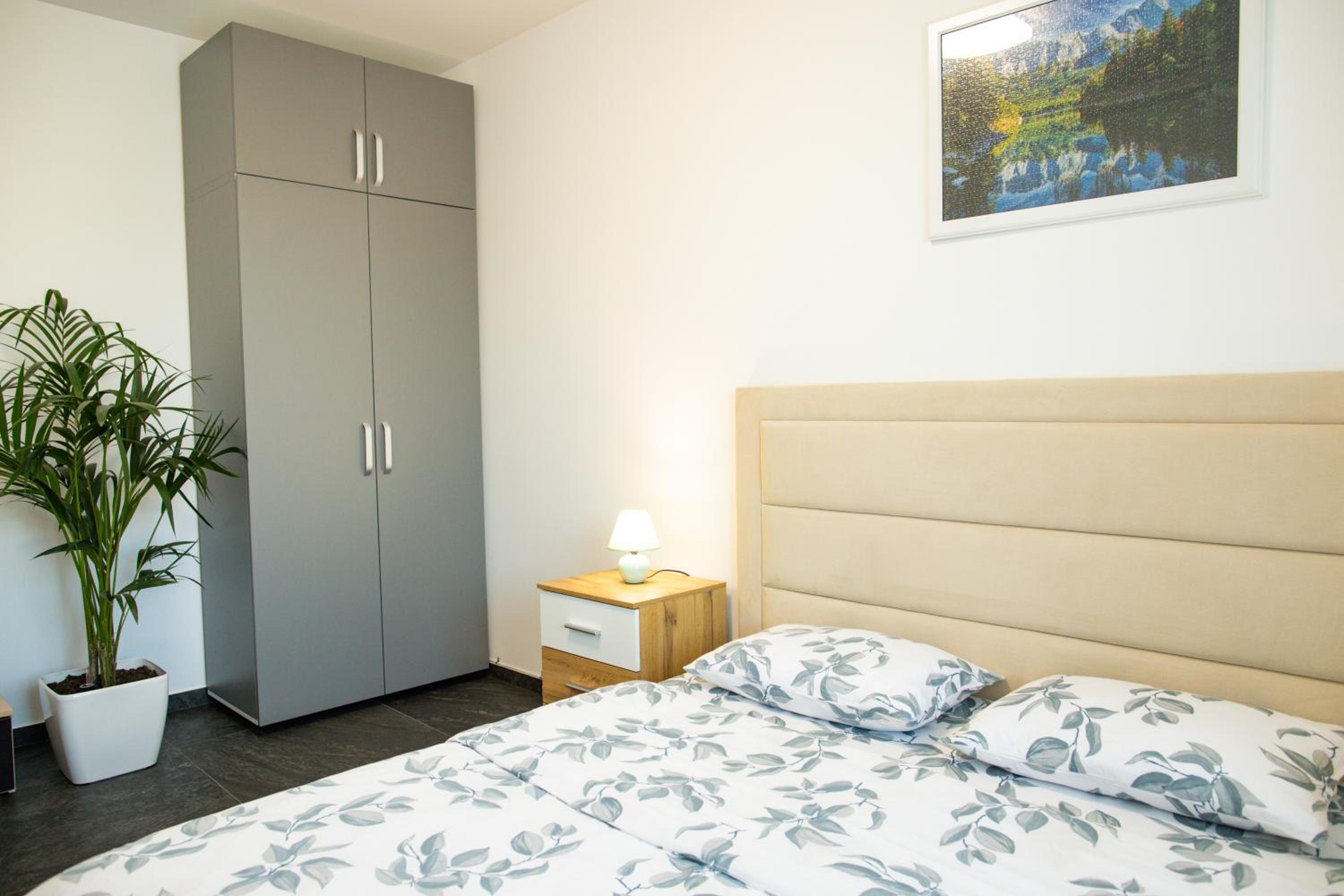 Two-Bedroom Apartment - Photo 25