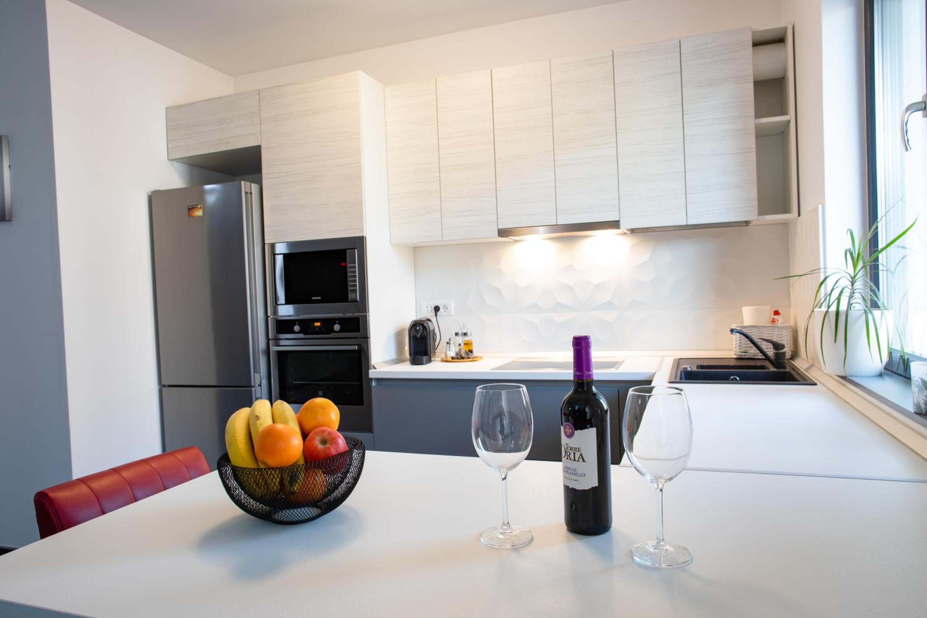 One-Bedroom Apartment - Photo 24