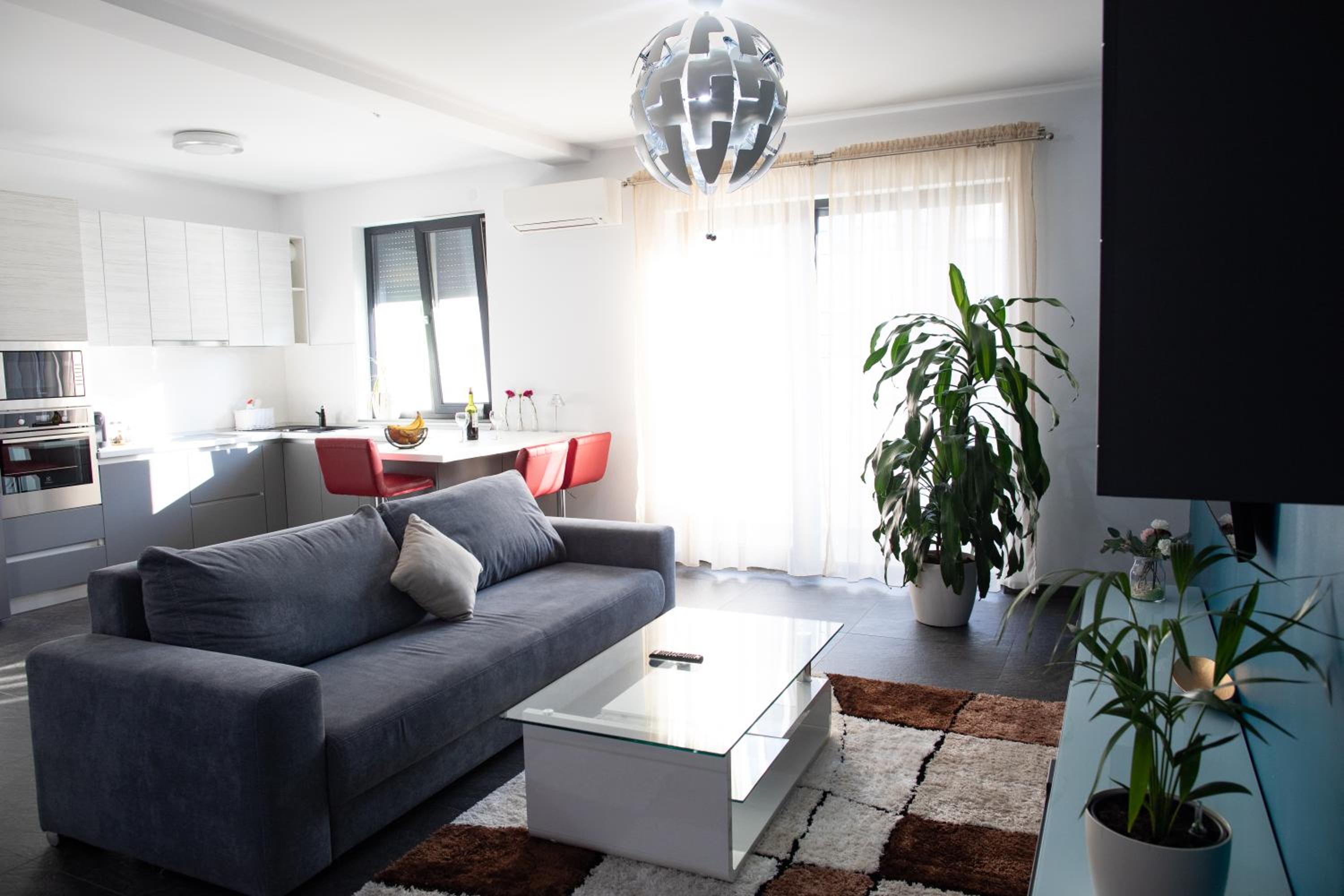 One-Bedroom Apartment - Photo 23