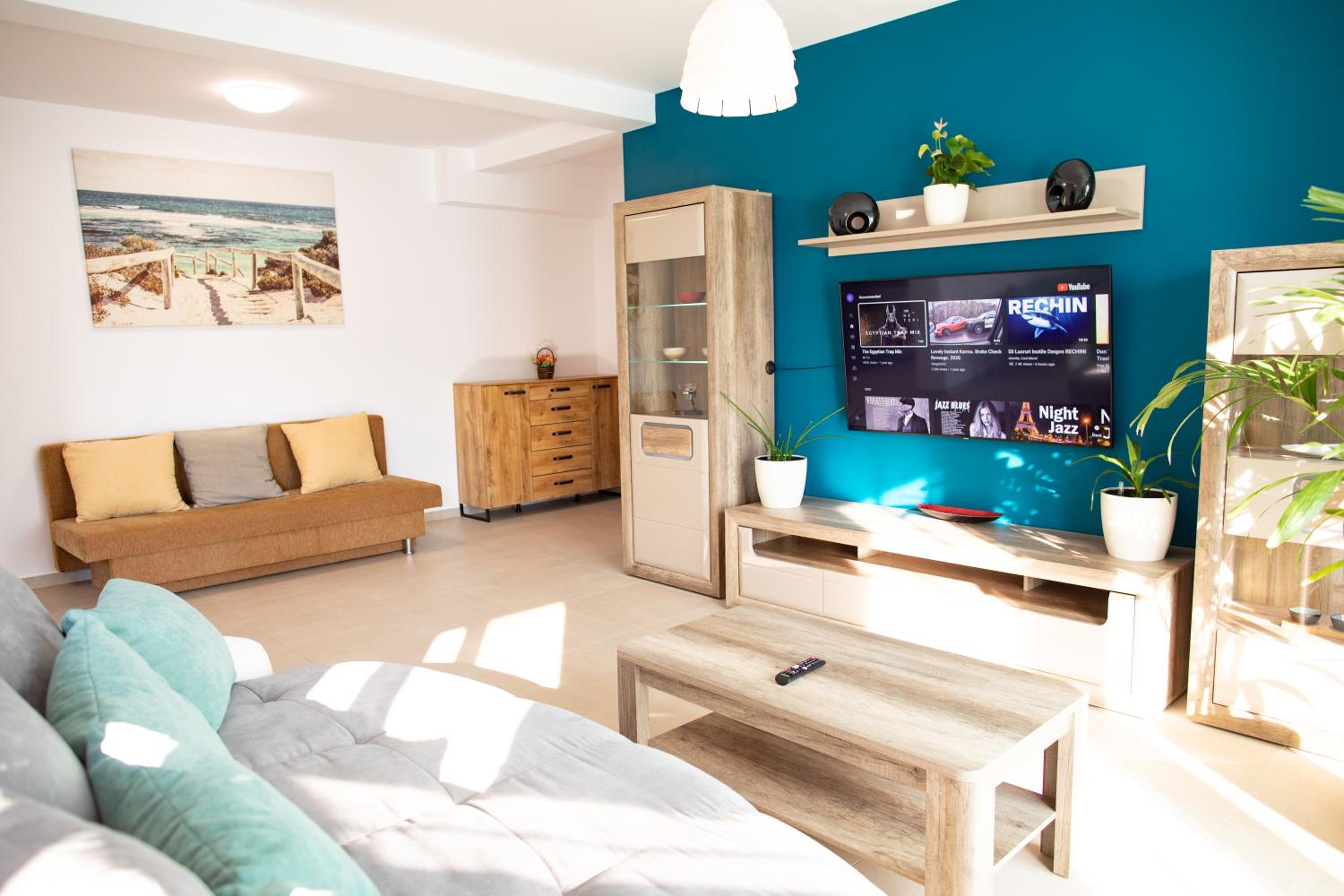 One-Bedroom Apartment - Photo 34