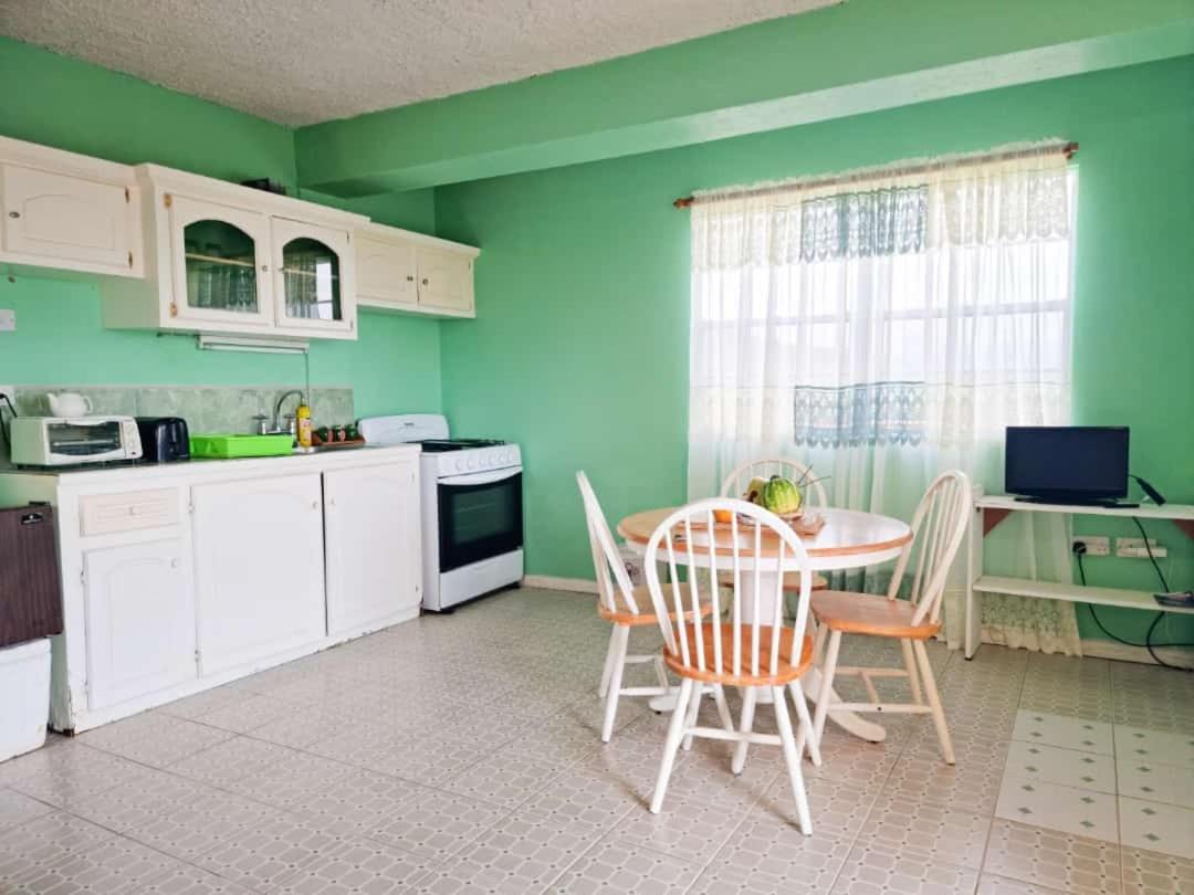 Apartment photo 1