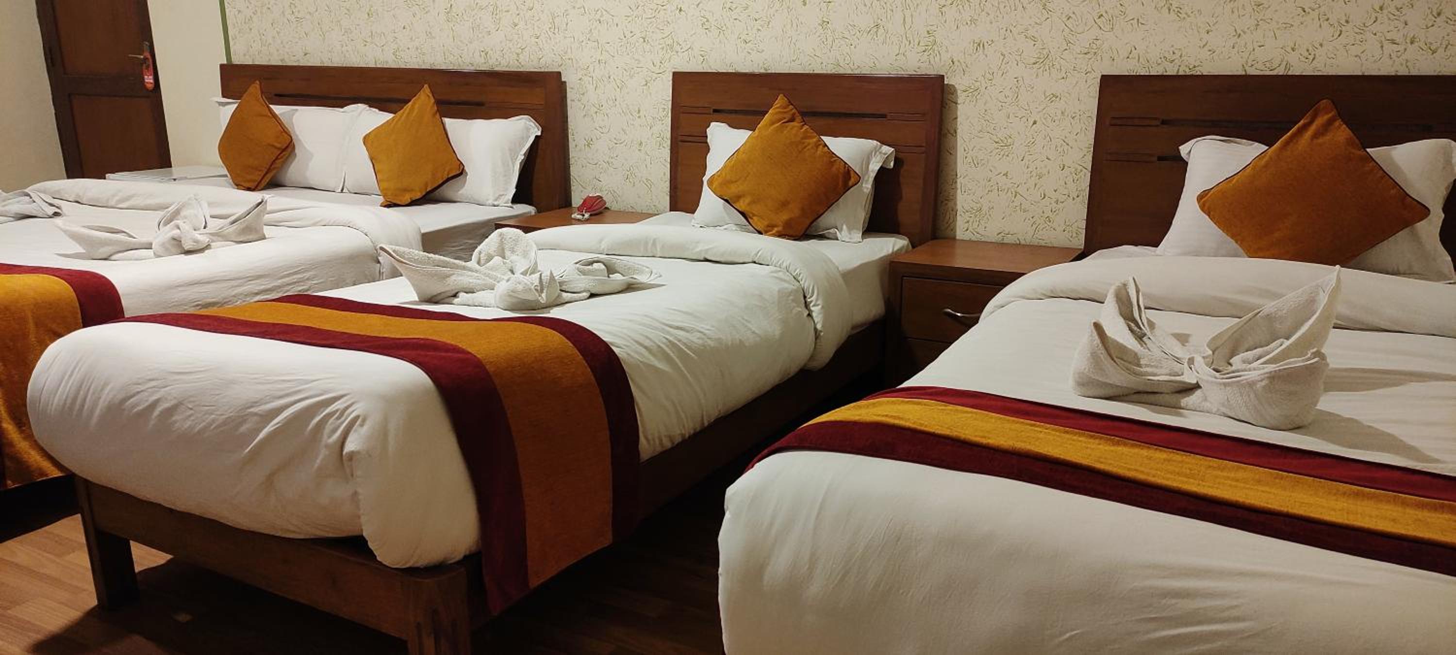 Quadruple Room - Photo 3