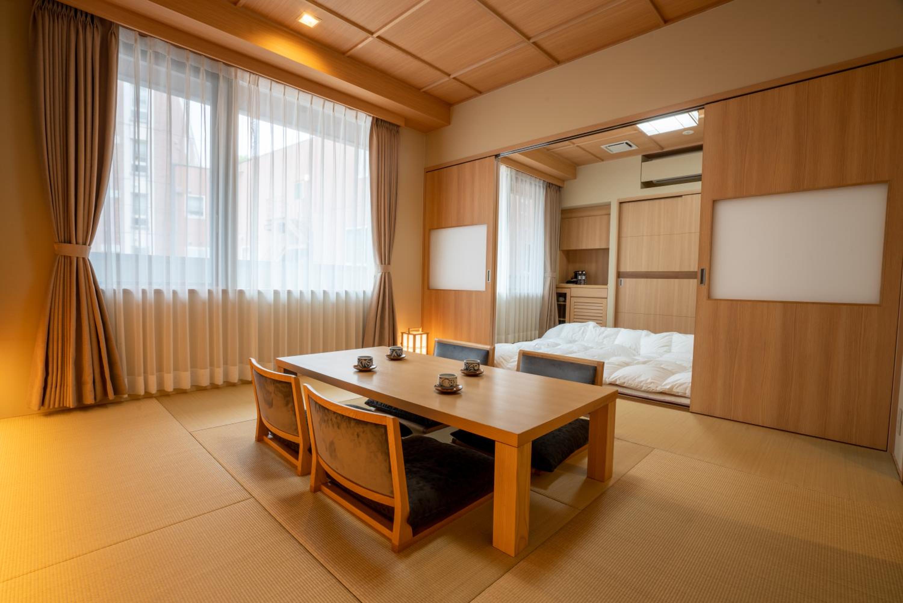 Japanese-Style Family Room - Non-Smoking photo 3
