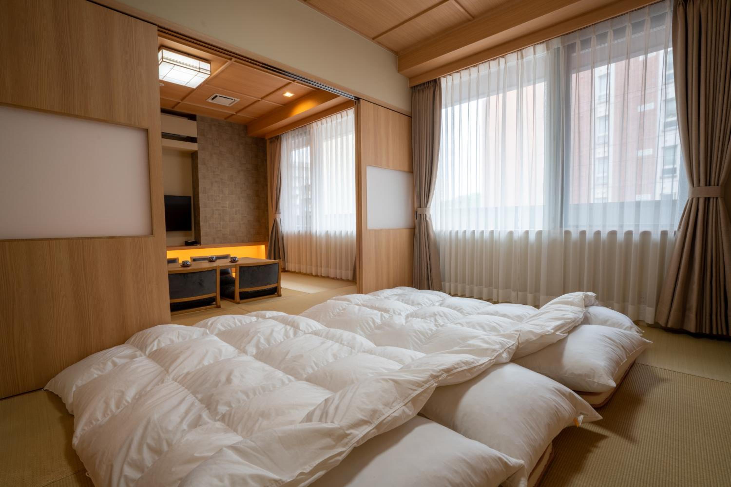 Japanese-Style Family Room - Non-Smoking photo 2