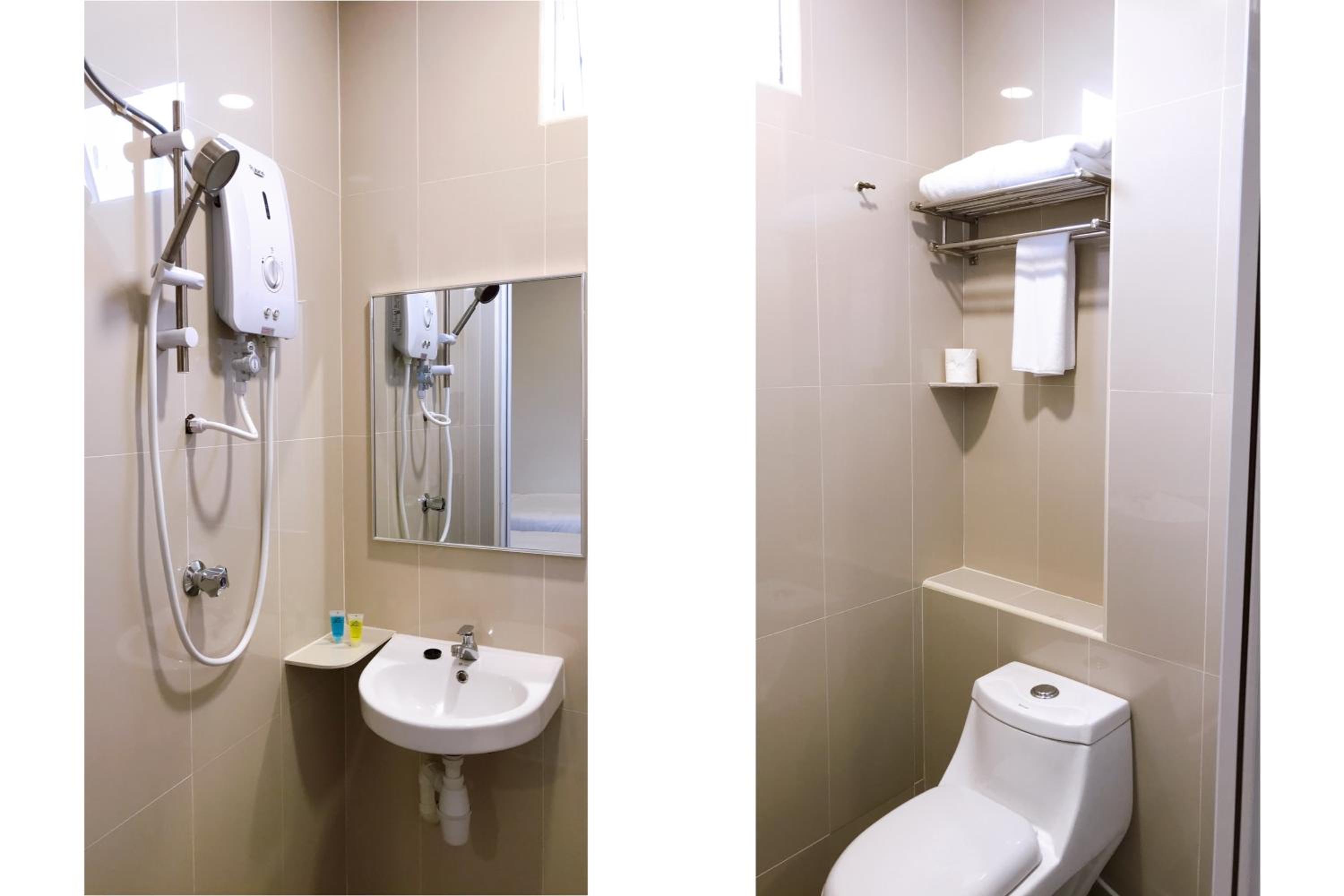 Twin Room with Balcony