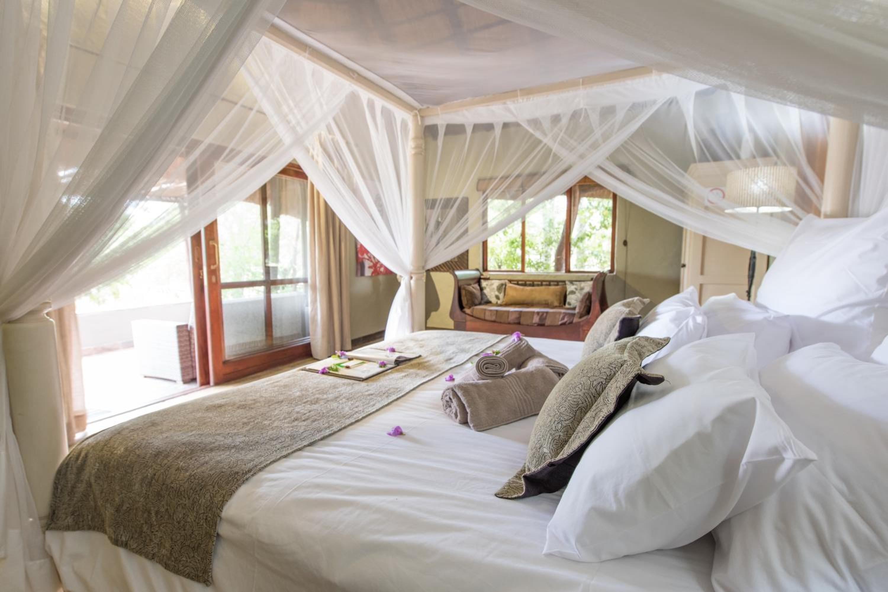 King Suite with Garden View photo 1