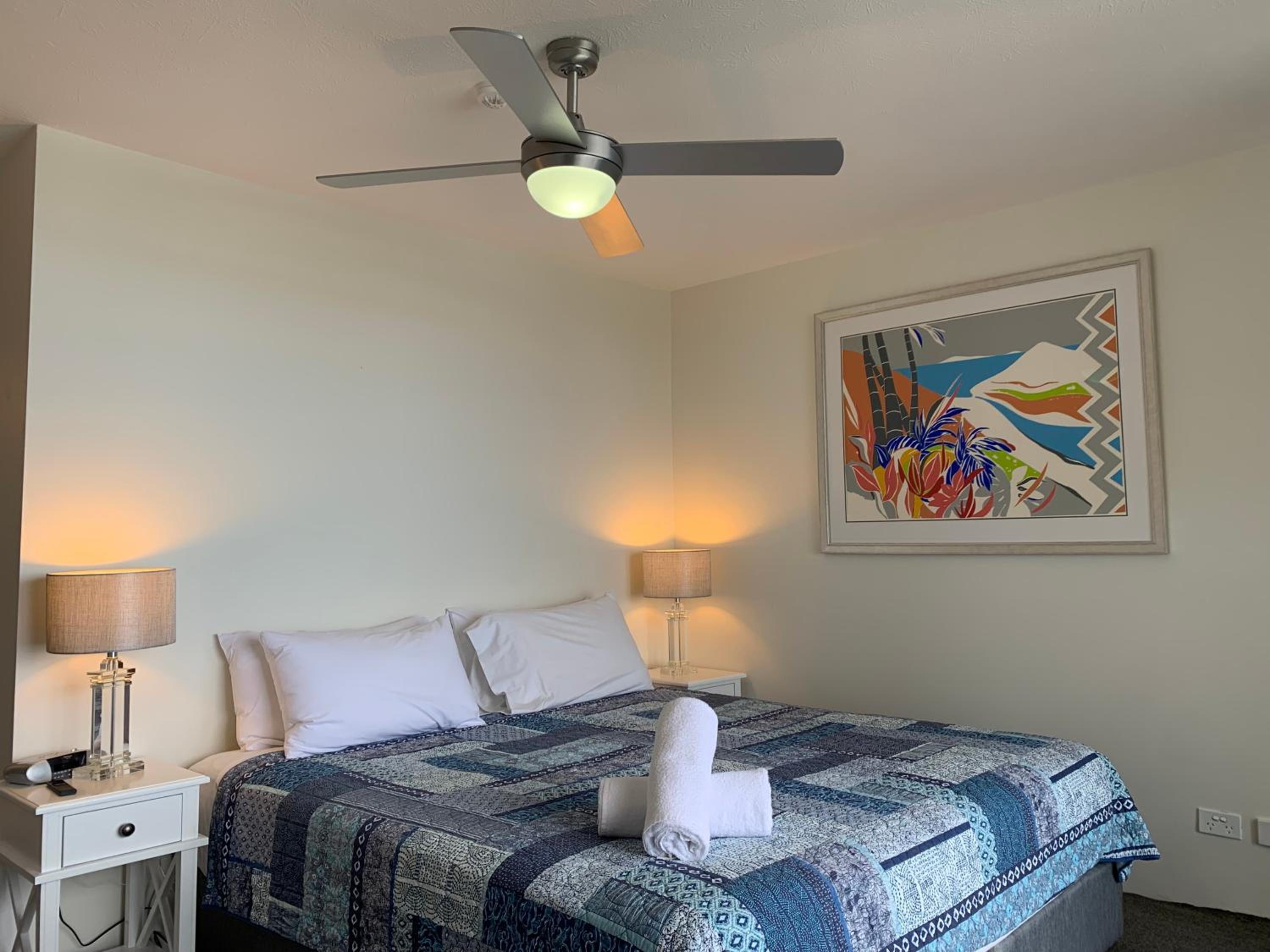Three-Bedroom Ocean View Apartment - Photo 55