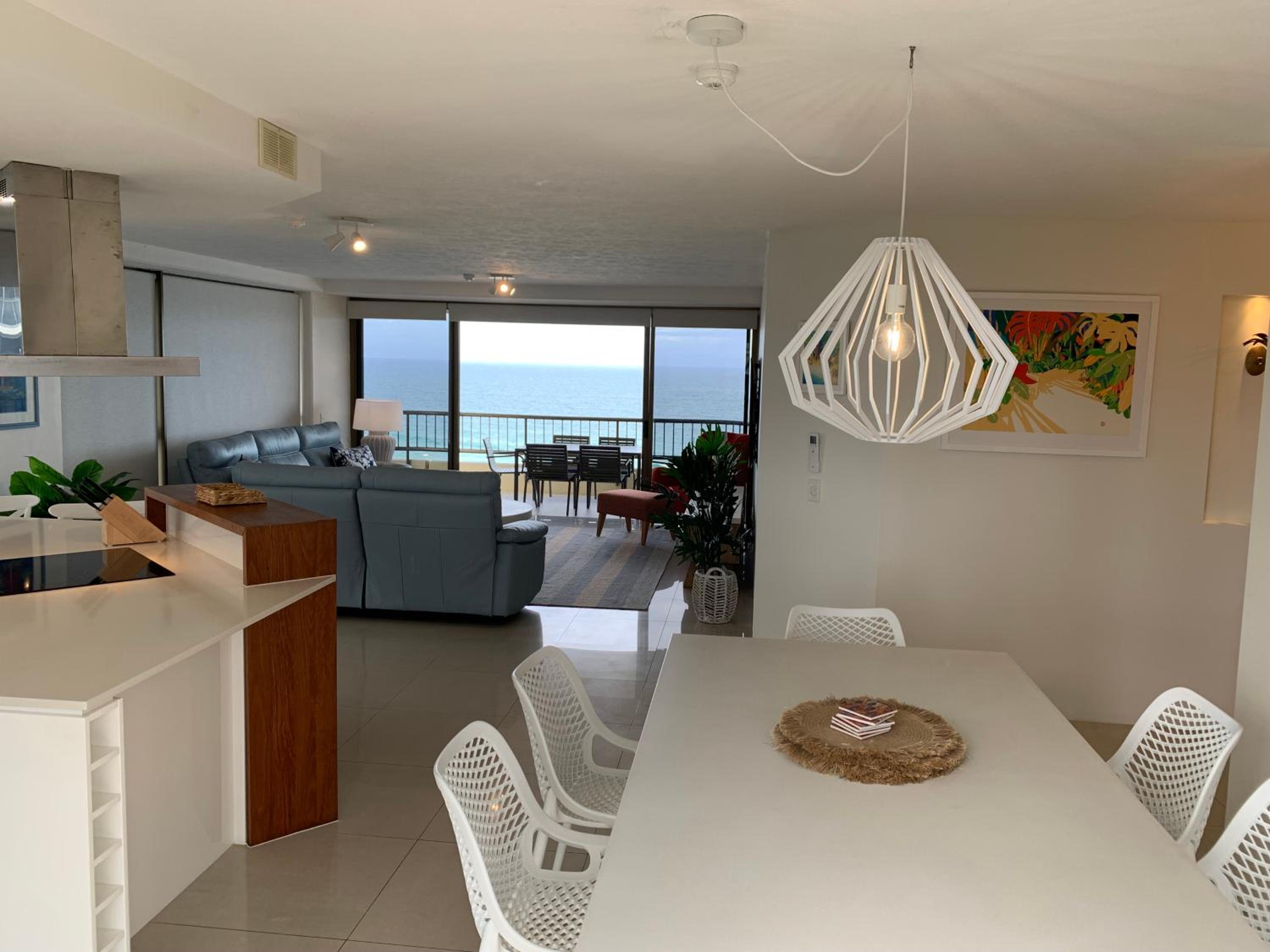 Three-Bedroom Ocean View Apartment - Photo 50