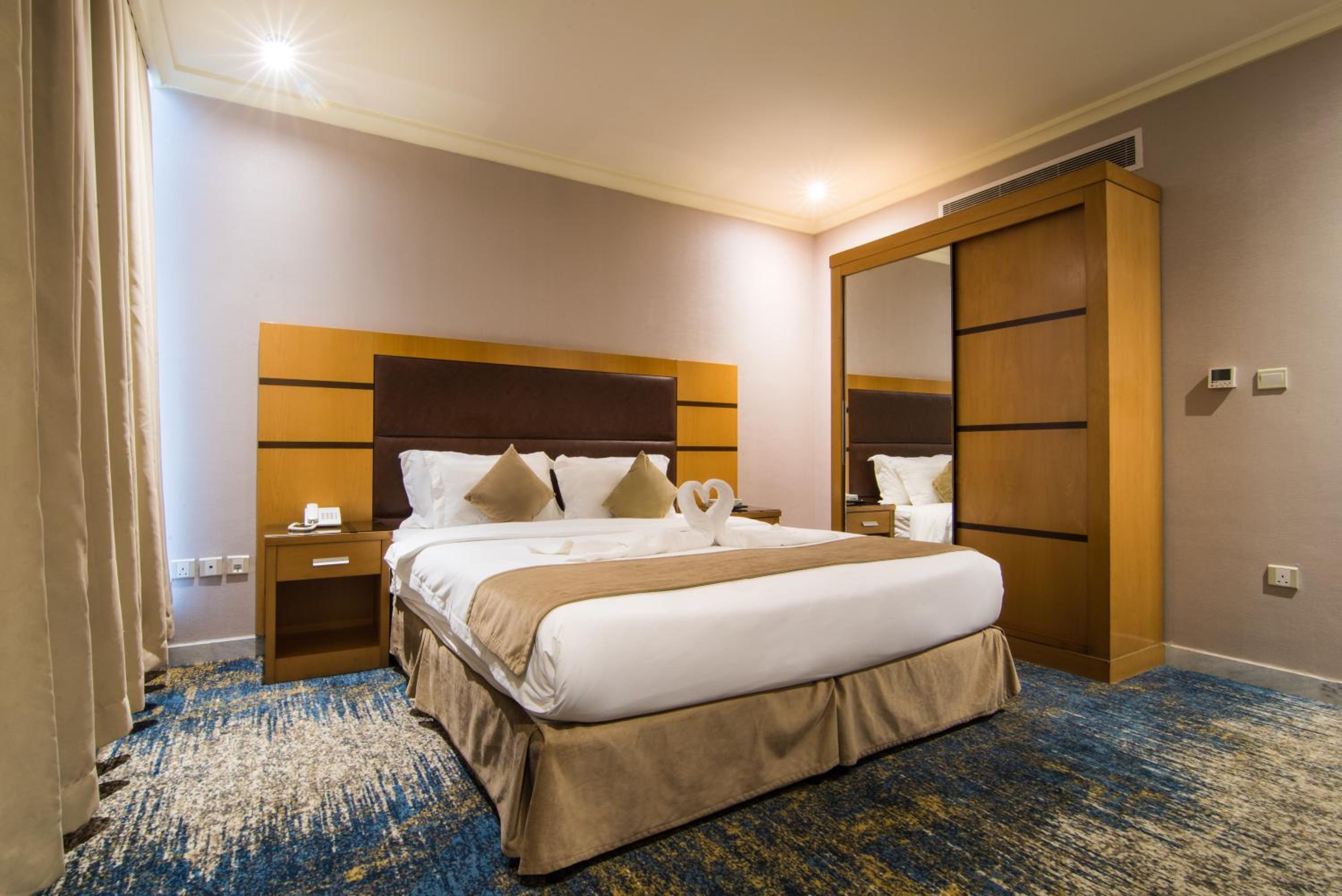 Suite King Room