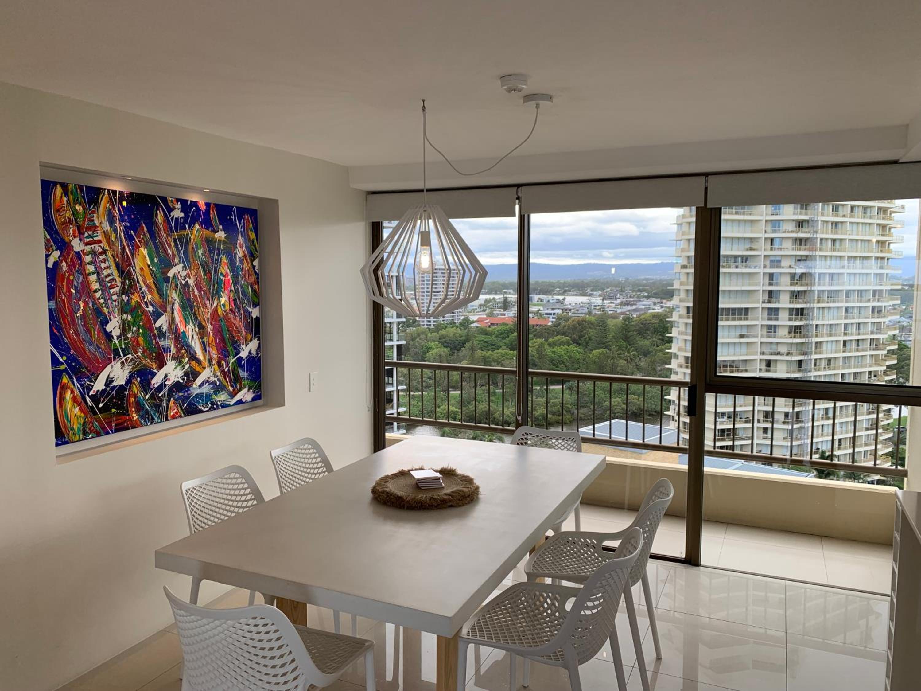 Three-Bedroom Ocean View Apartment - Photo 31
