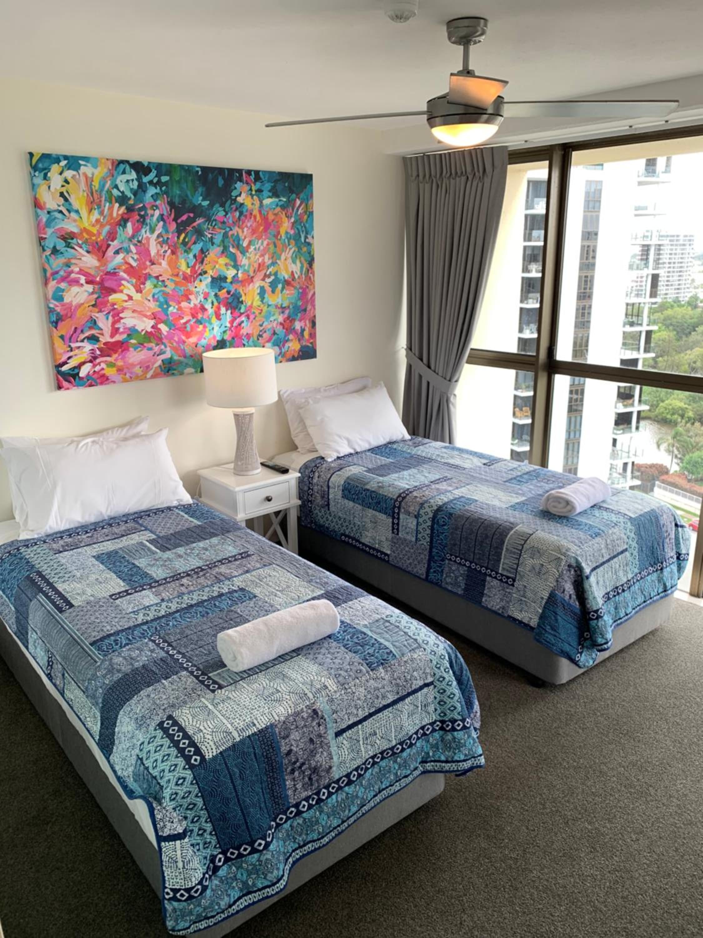 Three-Bedroom Ocean View Apartment - Photo 23