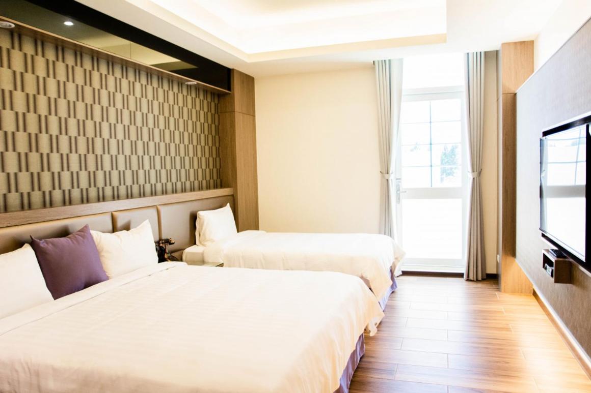 Triple Room with Shared Bathroom photo 2