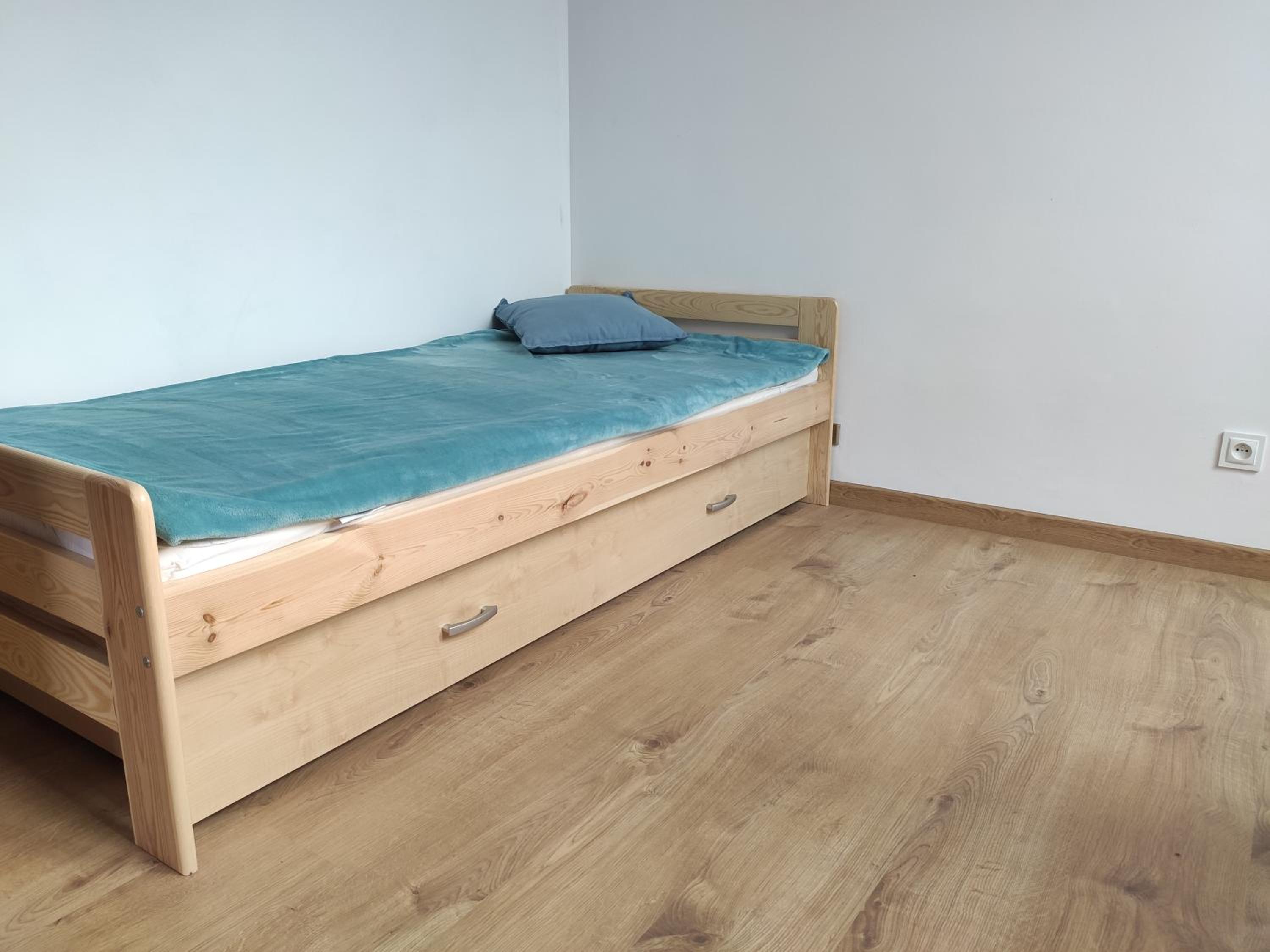 One-Bedroom Apartment - Photo 15