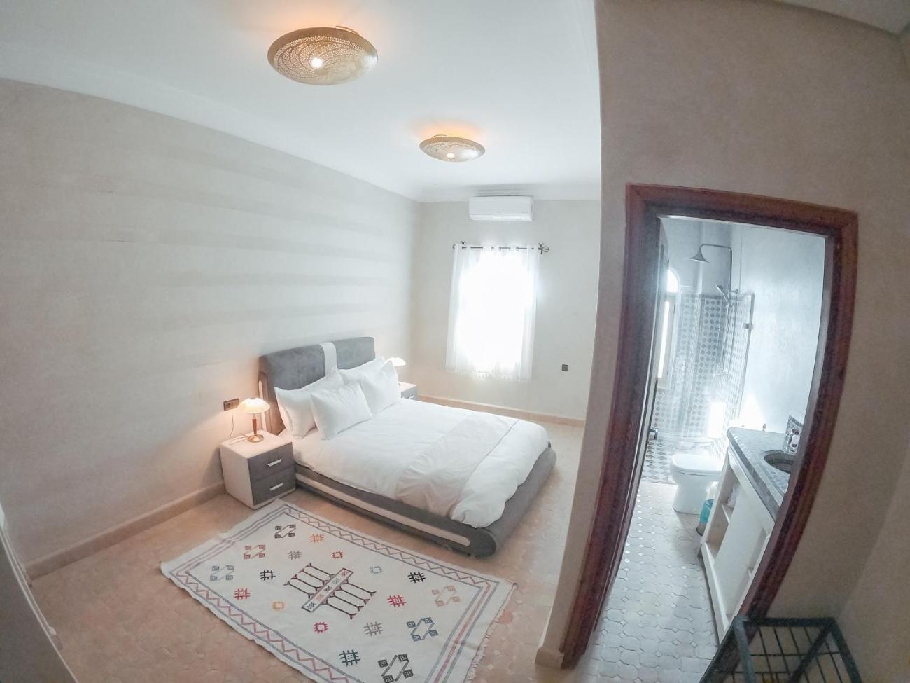 Standard Double Room - Photo 1