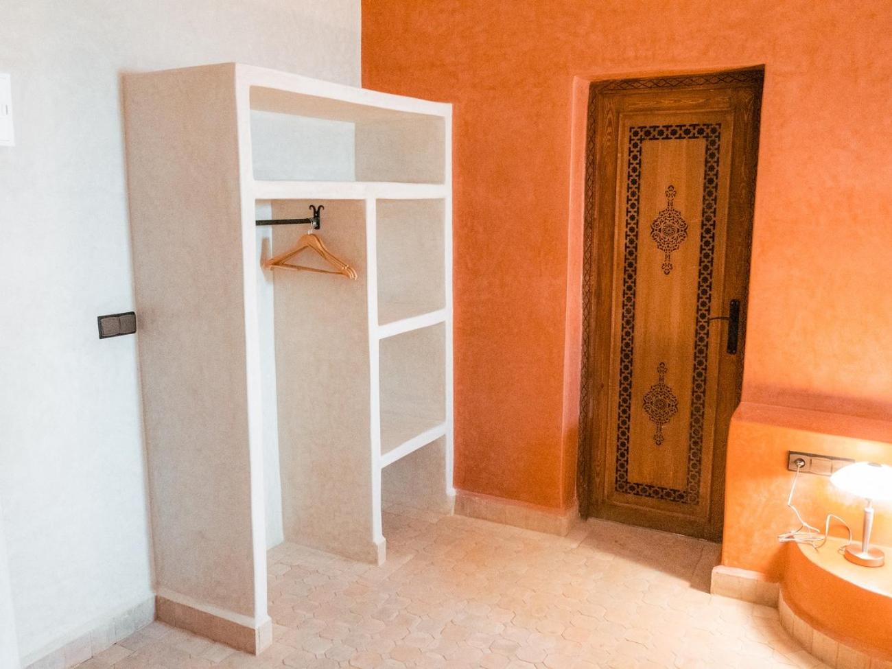 Double Room - Photo 4
