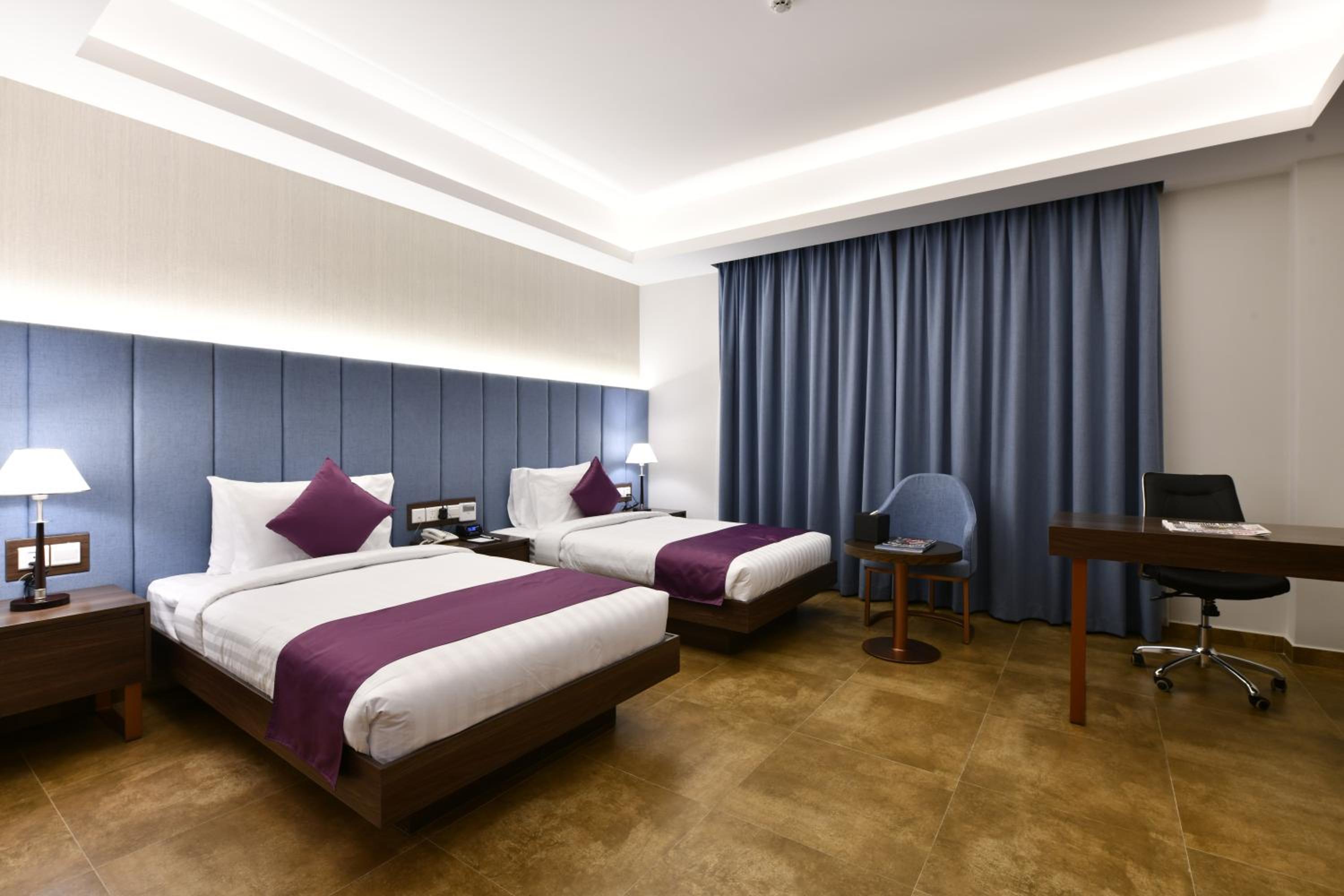 Deluxe Twin Room photo 3