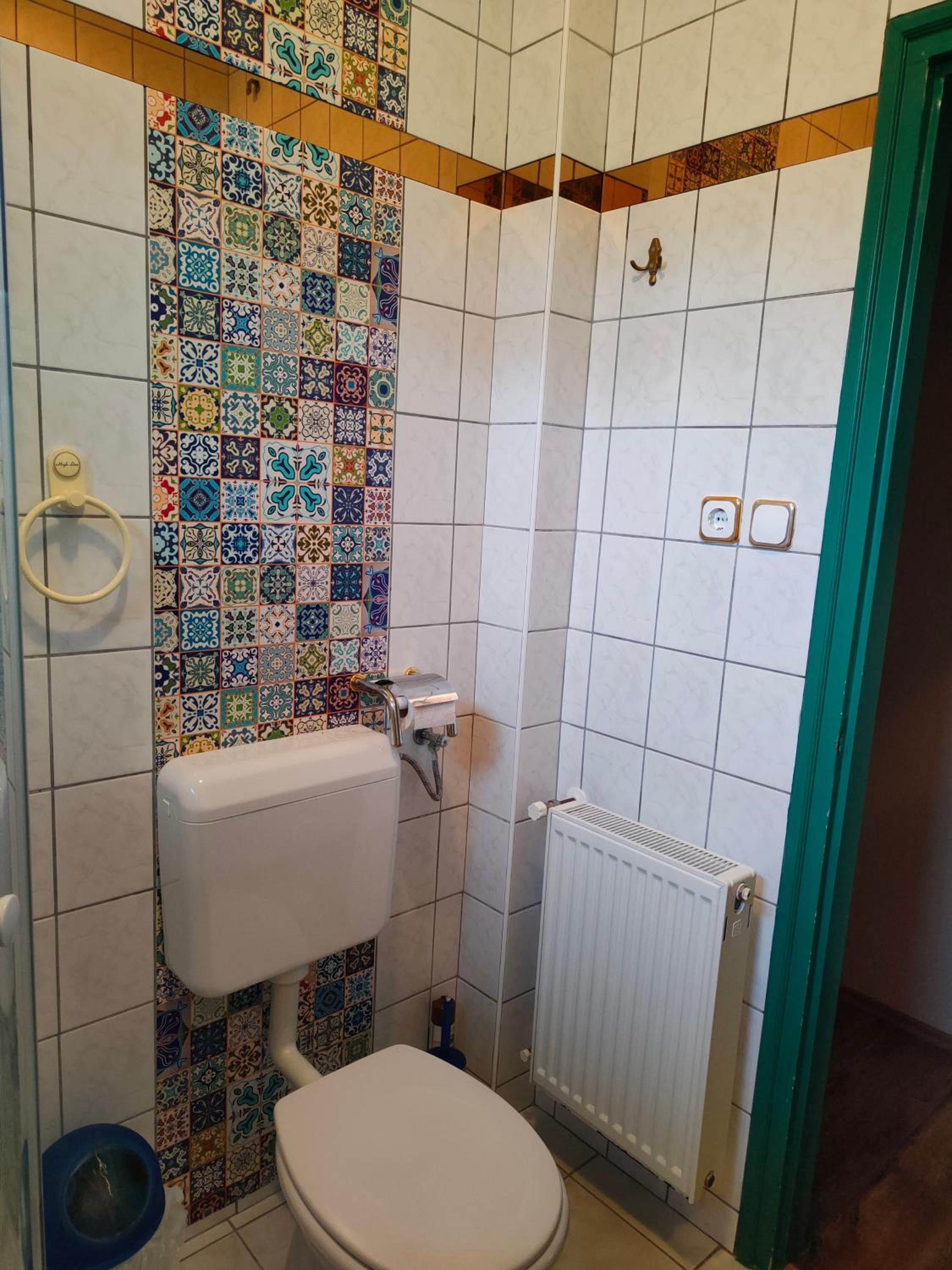 Two-Bedroom Apartment - Photo 10
