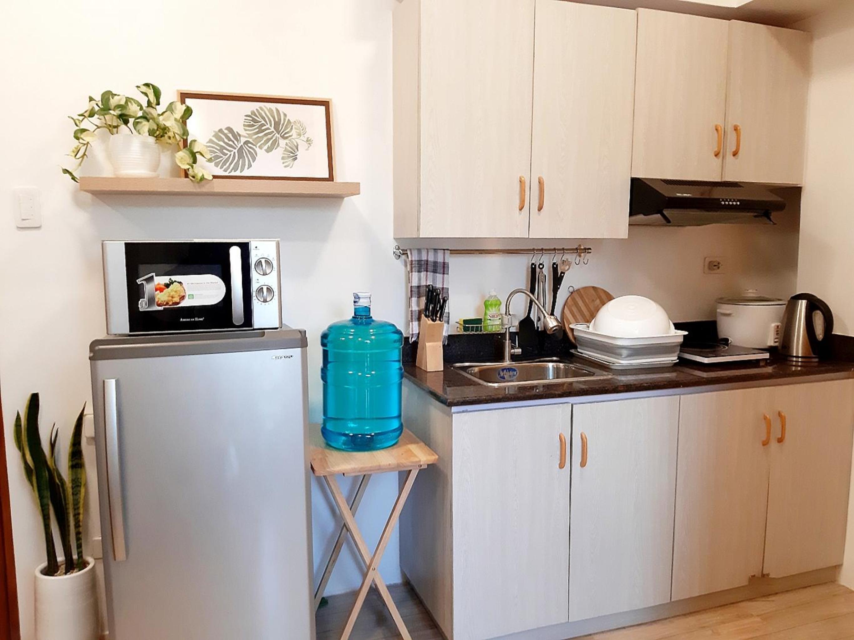 Studio Apartment - Photo 10