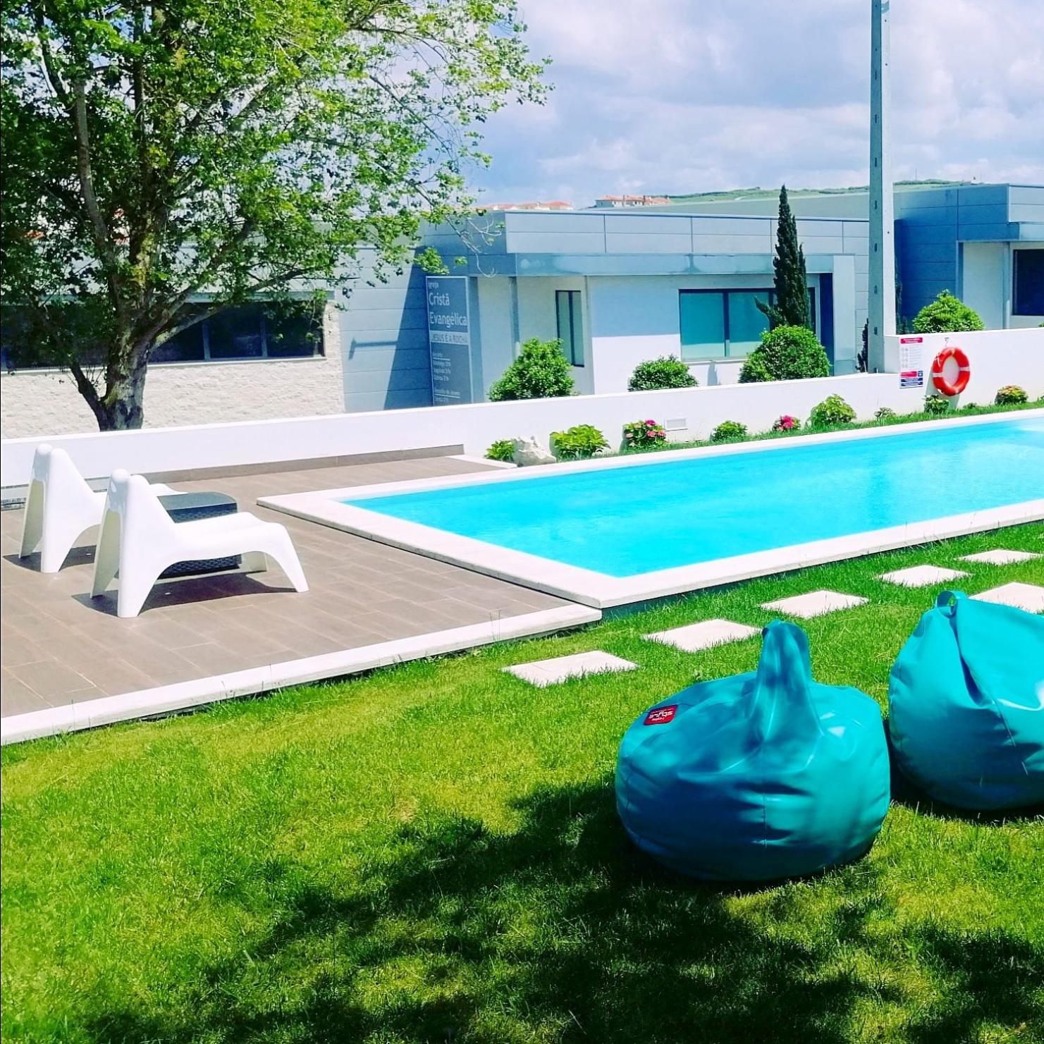 One-Bedroom Apartment with Pool View photo 1