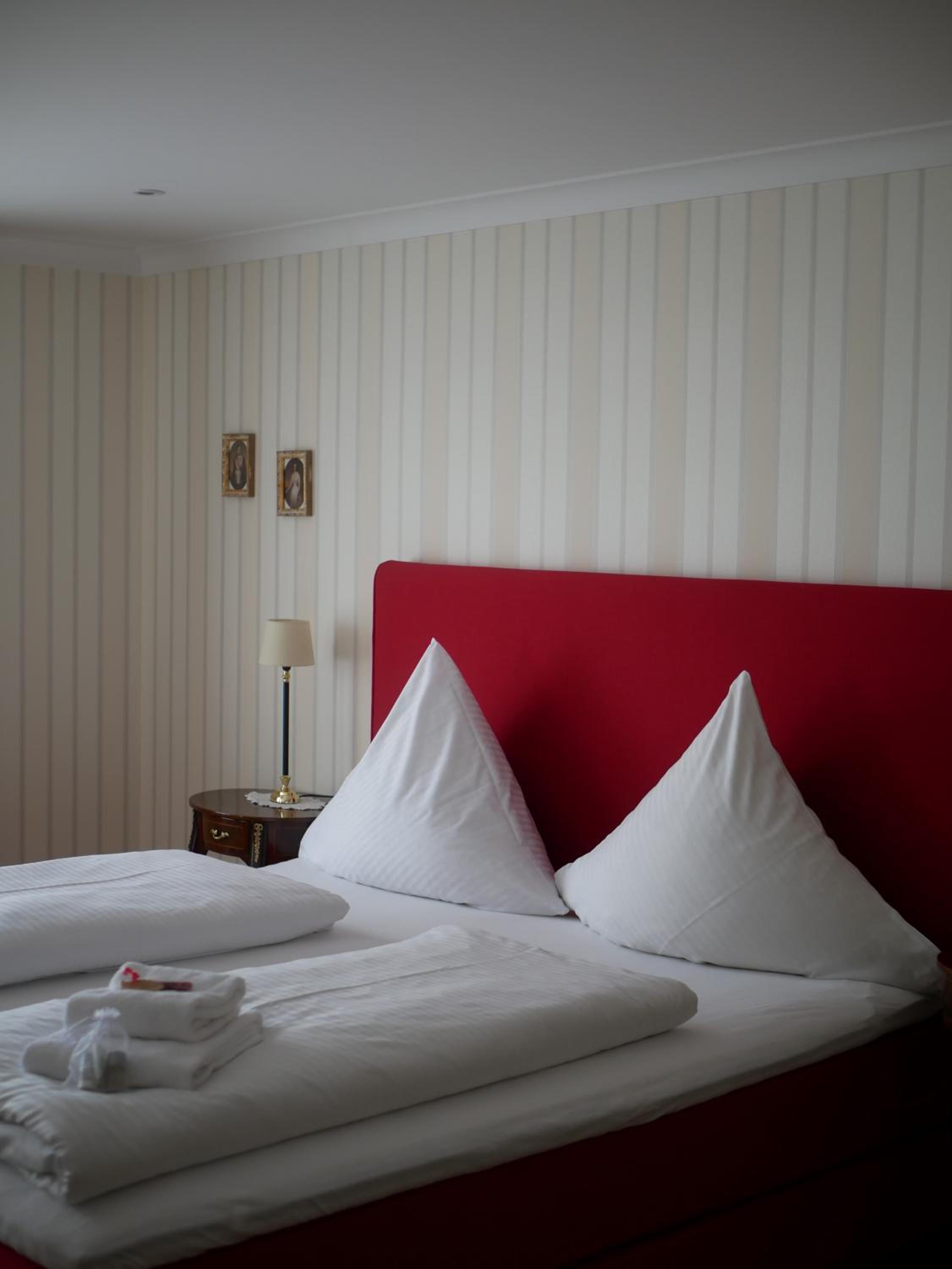 Double Room - Photo 4