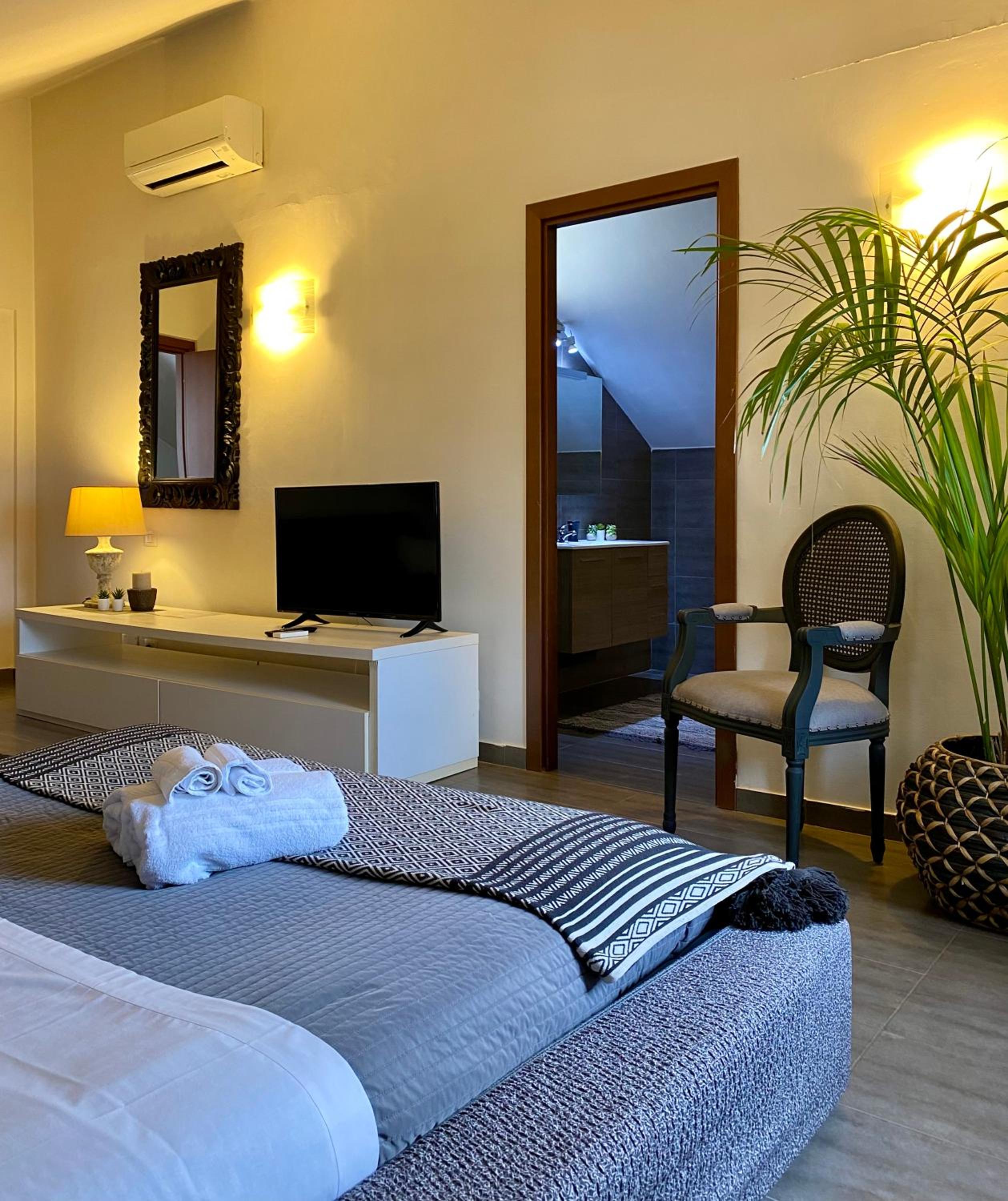 Economy Double Room photo 1