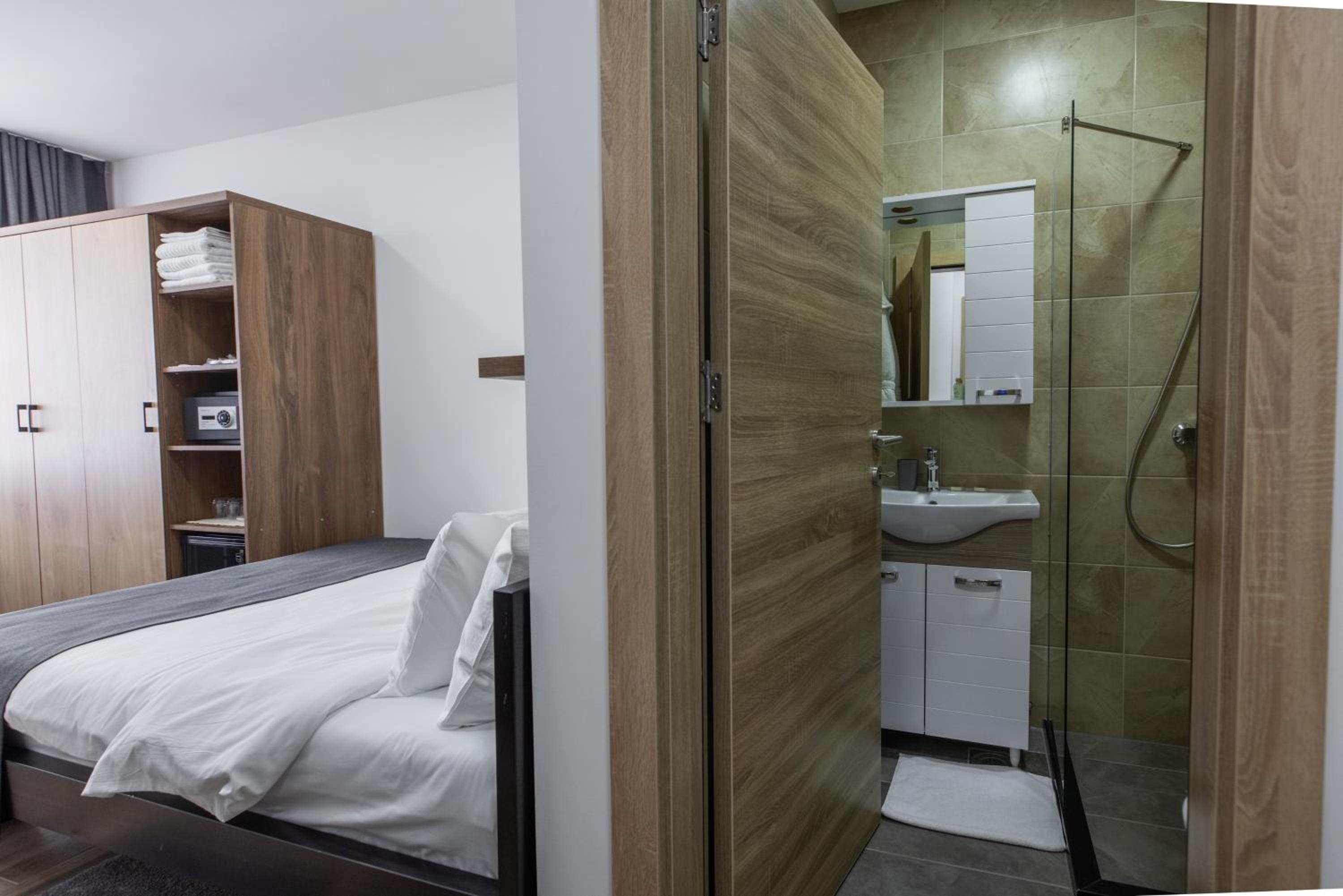 Deluxe Single Room photo 2