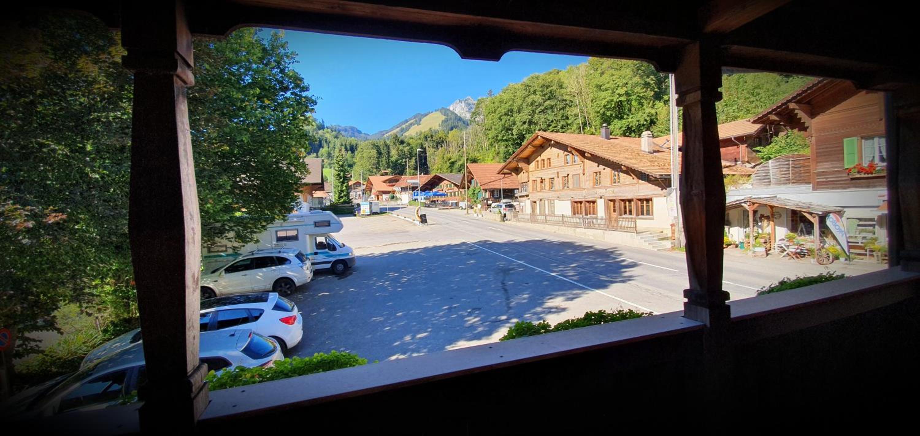 Double or Twin Room with Mountain View - Photo 19
