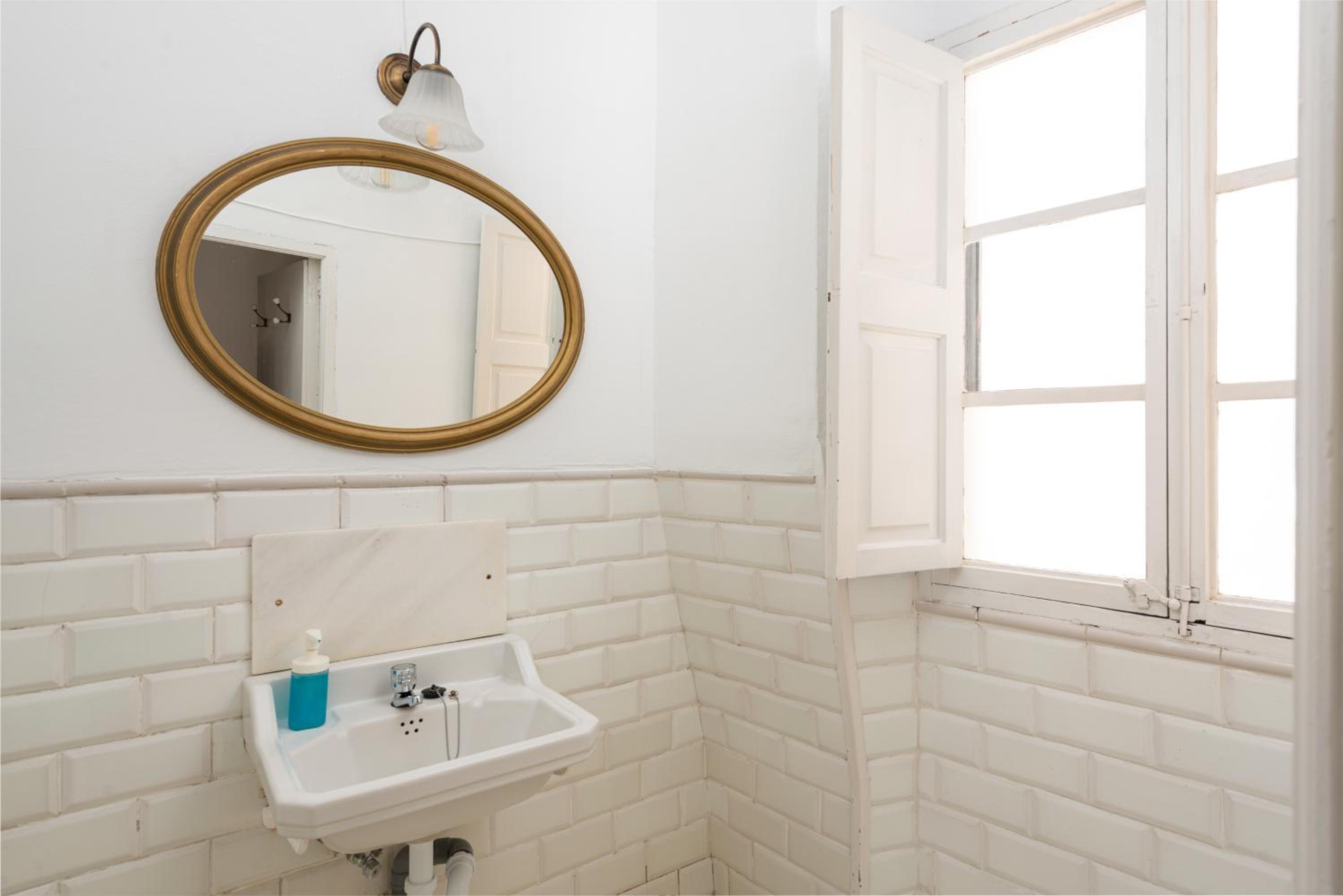 Double Room with Private Bathroom photo 3