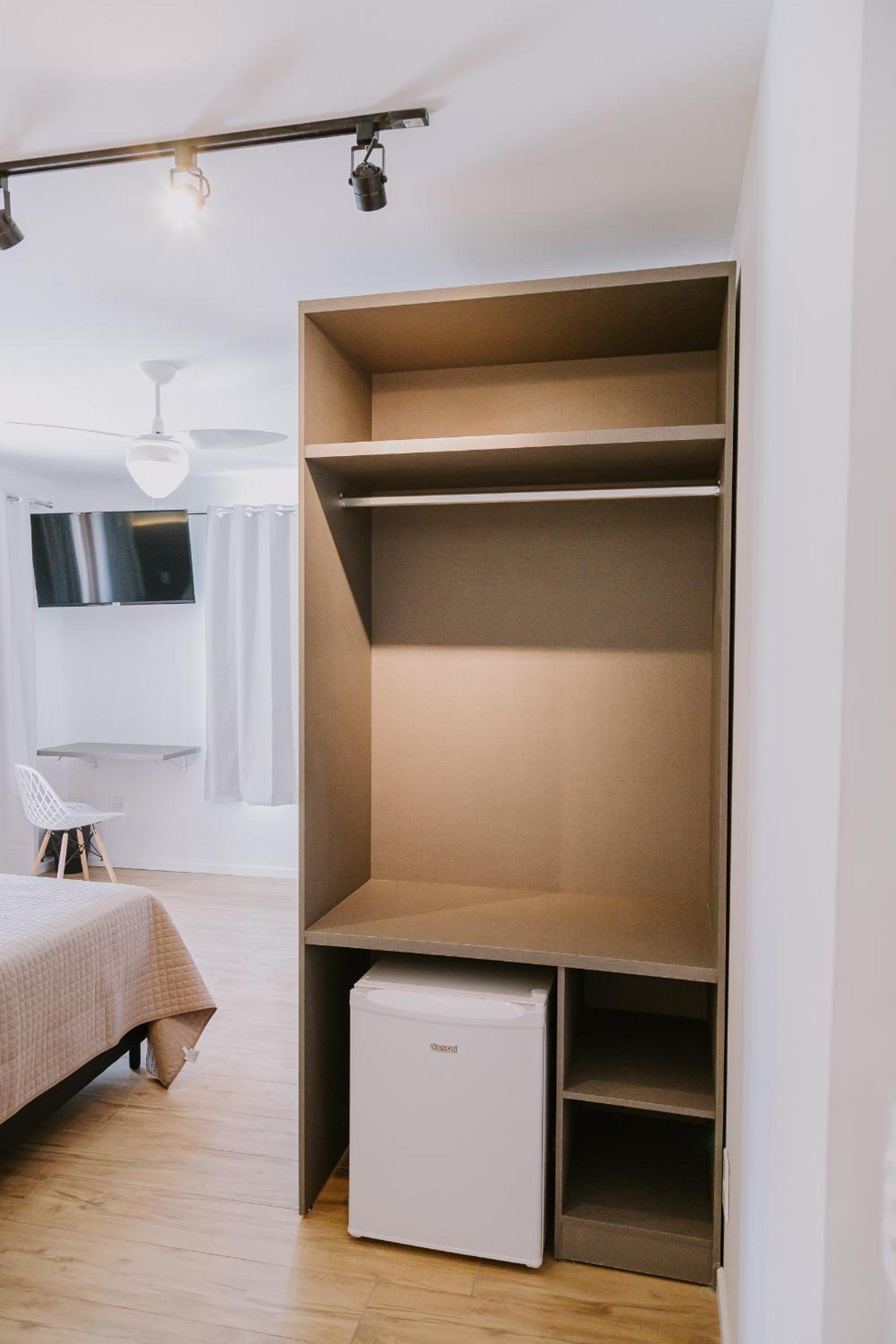 Family Room - Photo 9