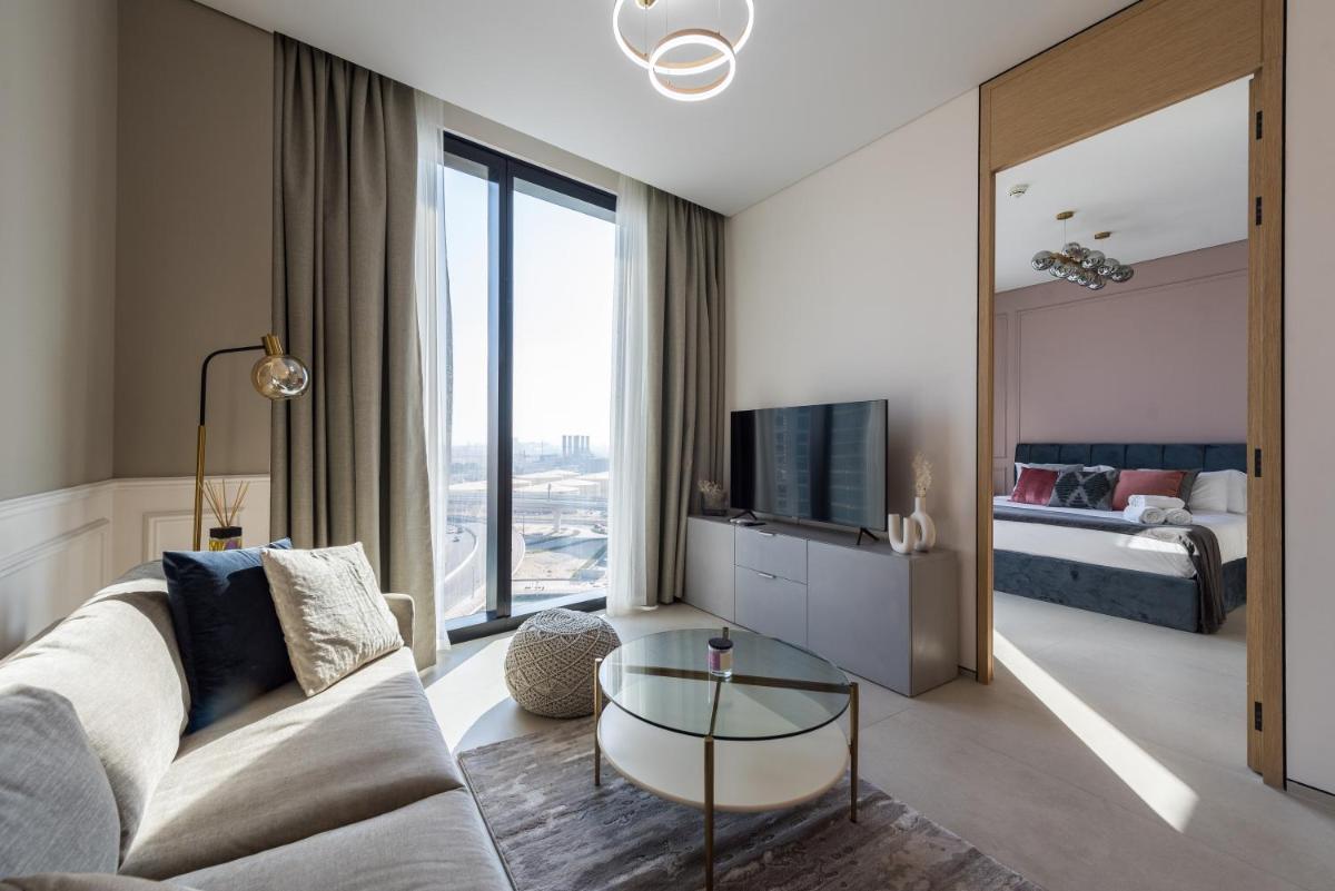 Apartment with Lake View photo 2