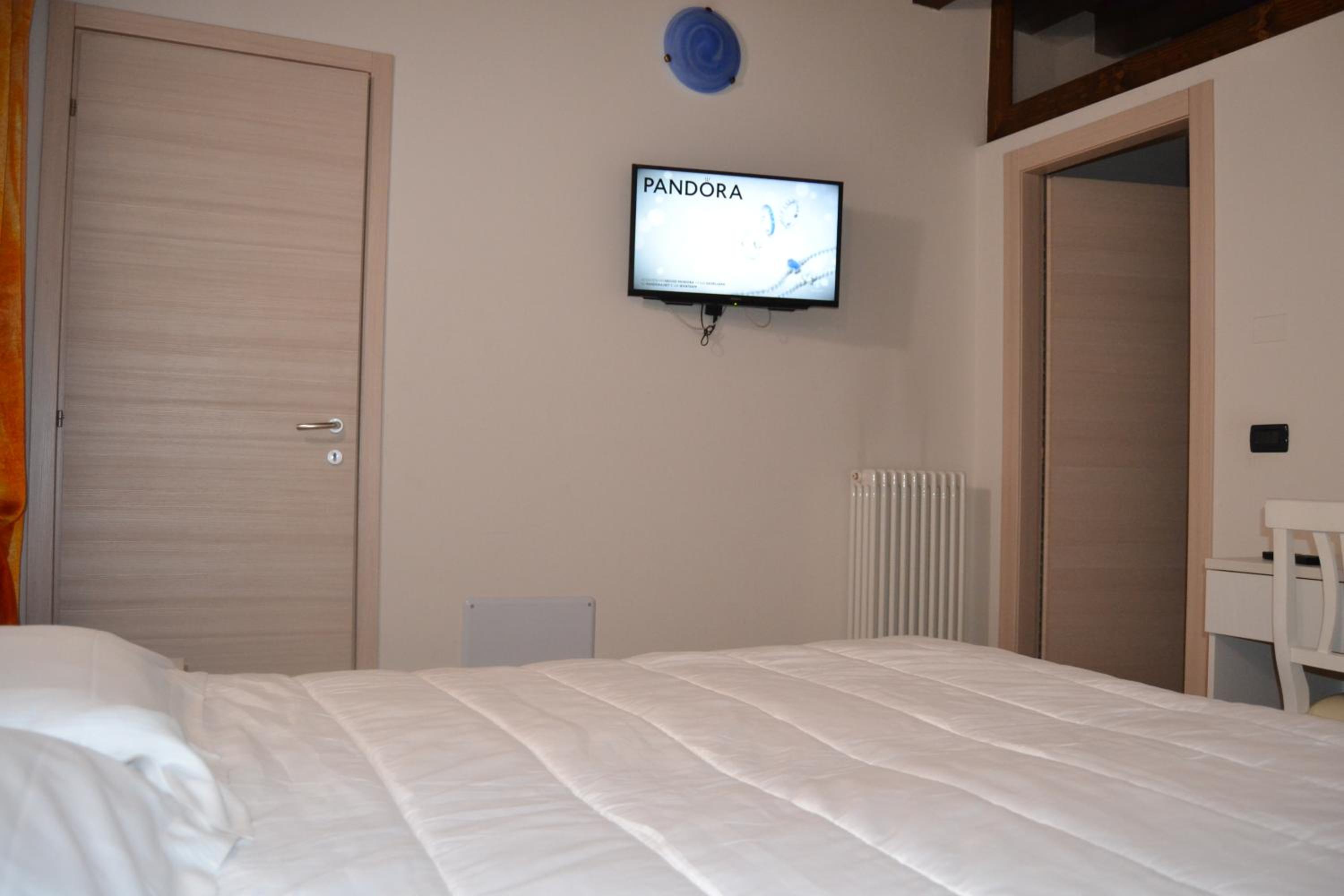 Standard Apartment - Photo 6