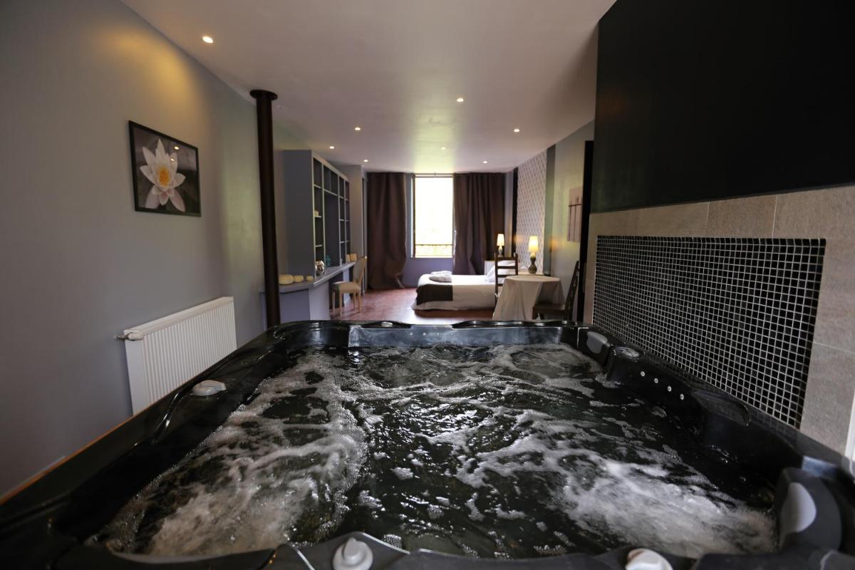 Double Room with Terrace photo 2