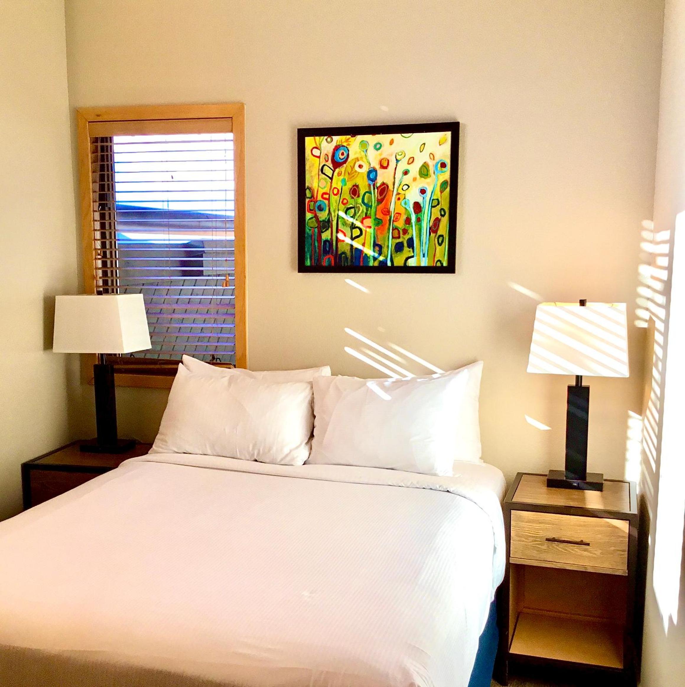 Three-Bedroom Apartment - Photo 13