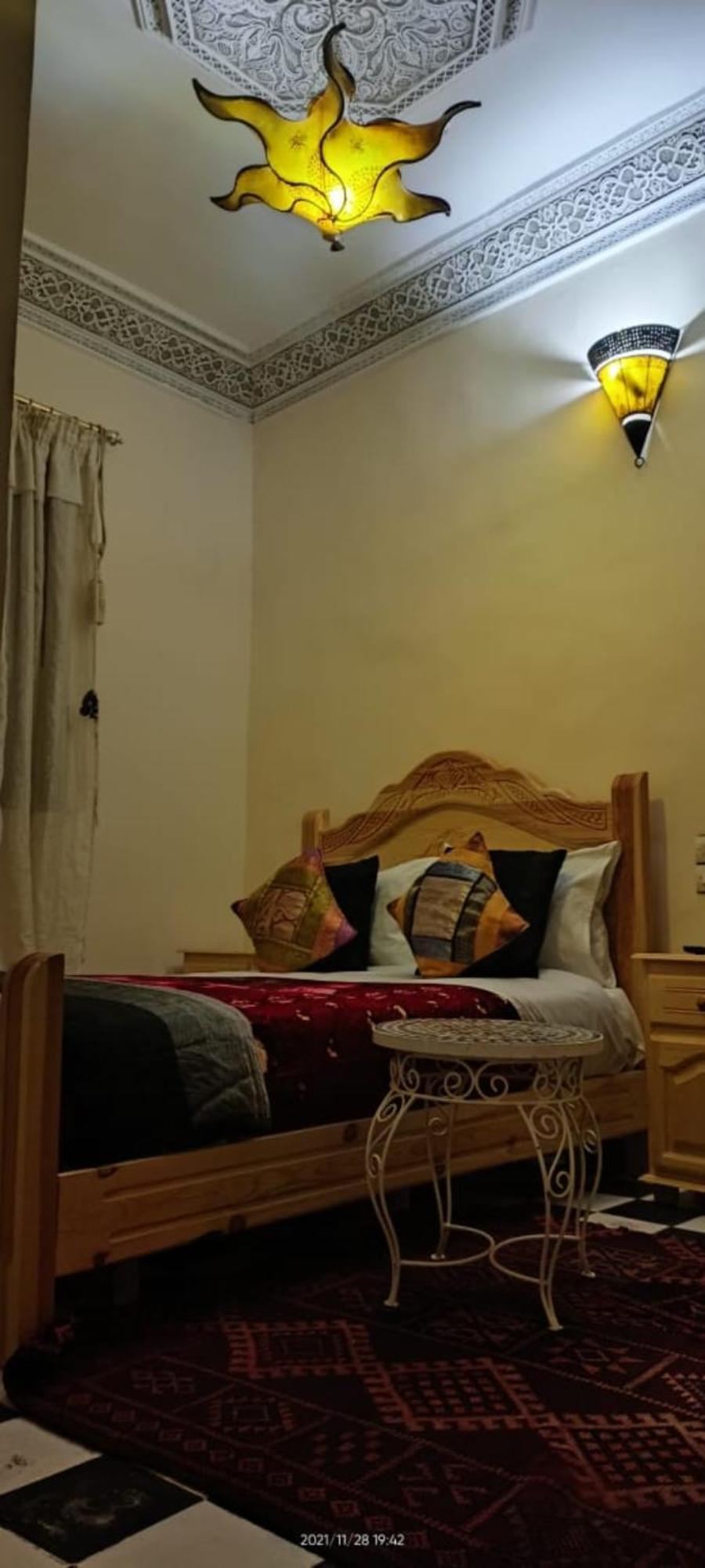 Double Room with Private Bathroom - Photo 40