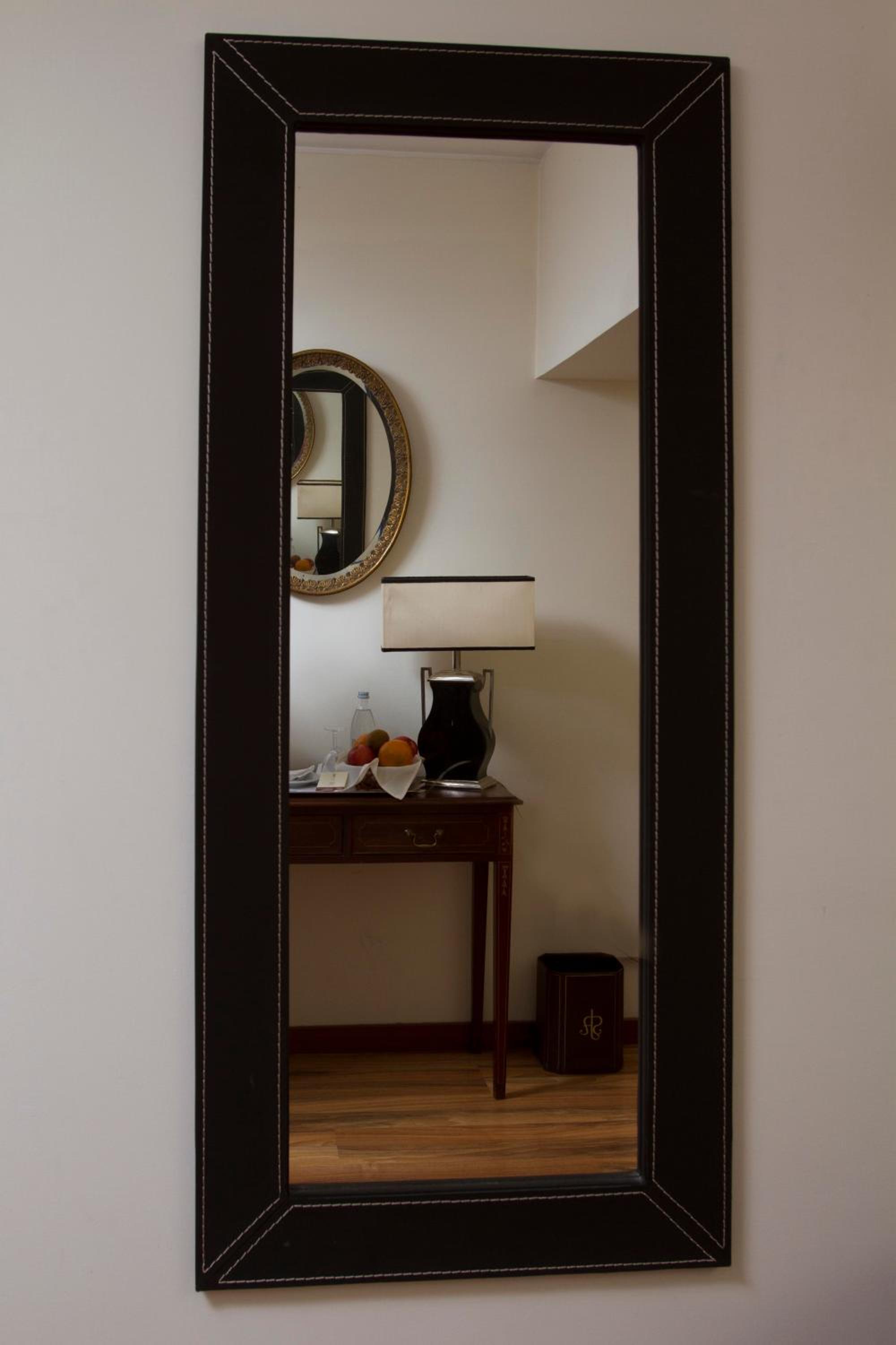 Double or Twin Room - Photo 3