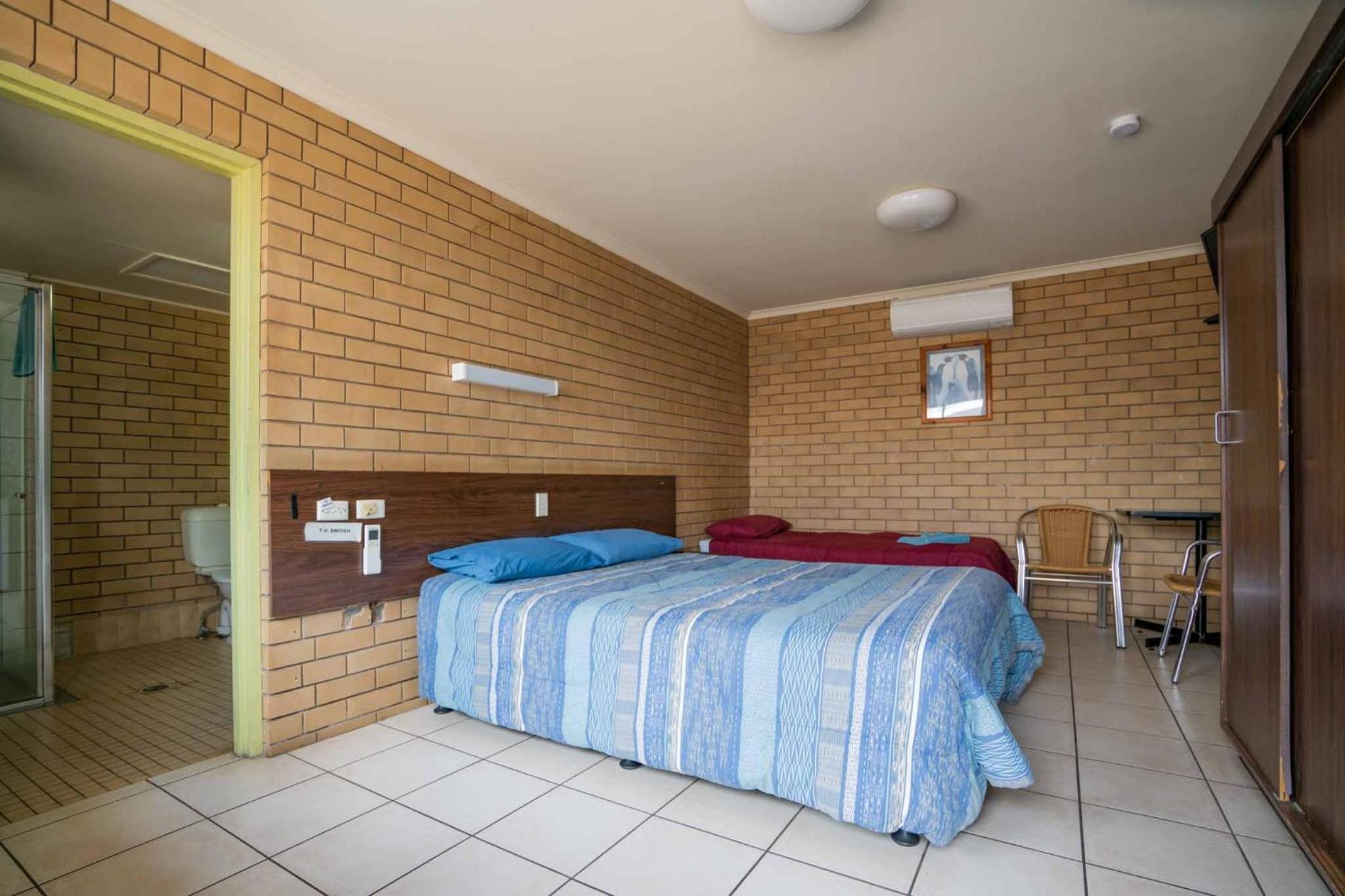 Standard Triple Room - Photo 1