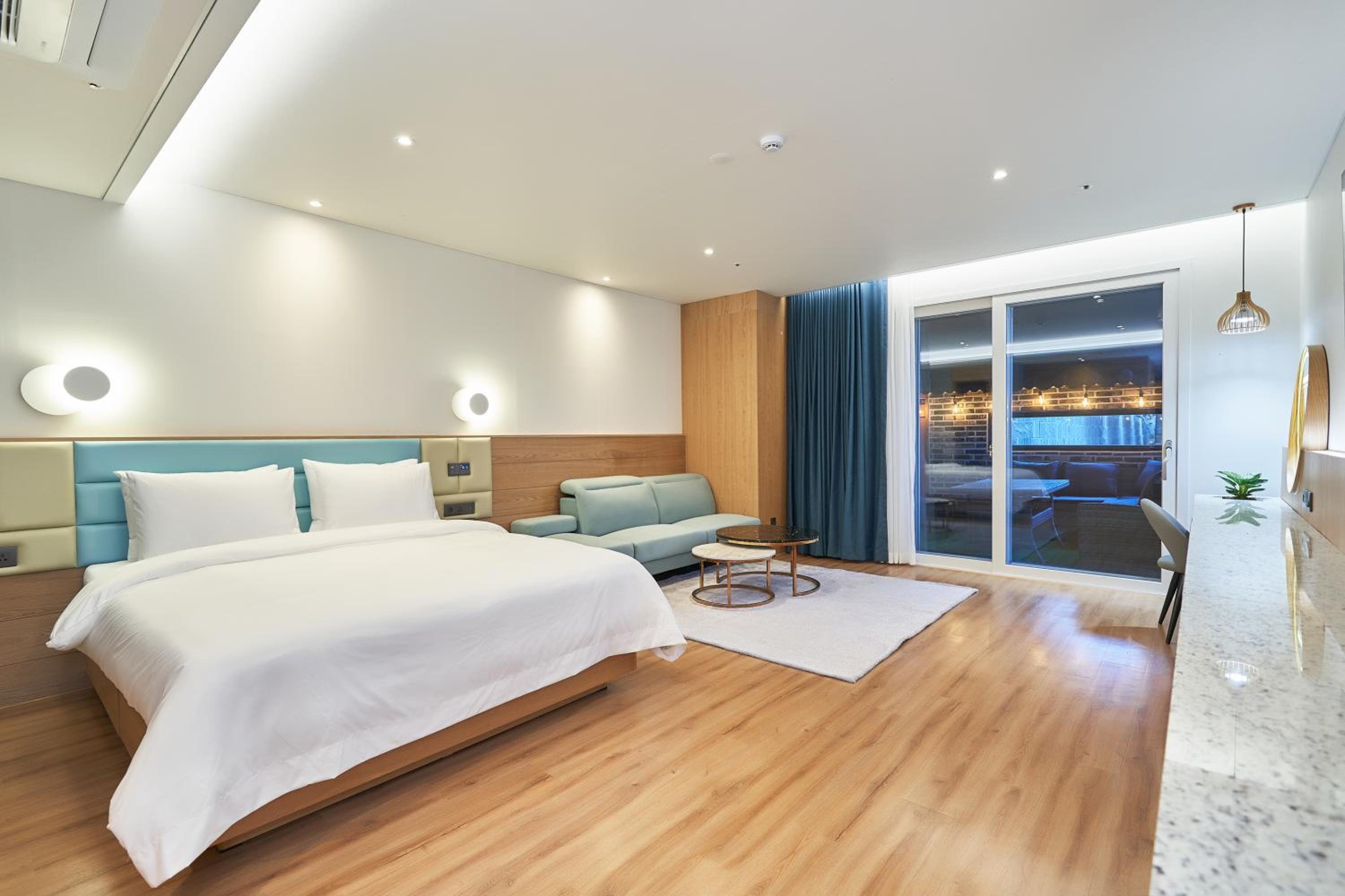 Terrace Suite Room - Photo 1