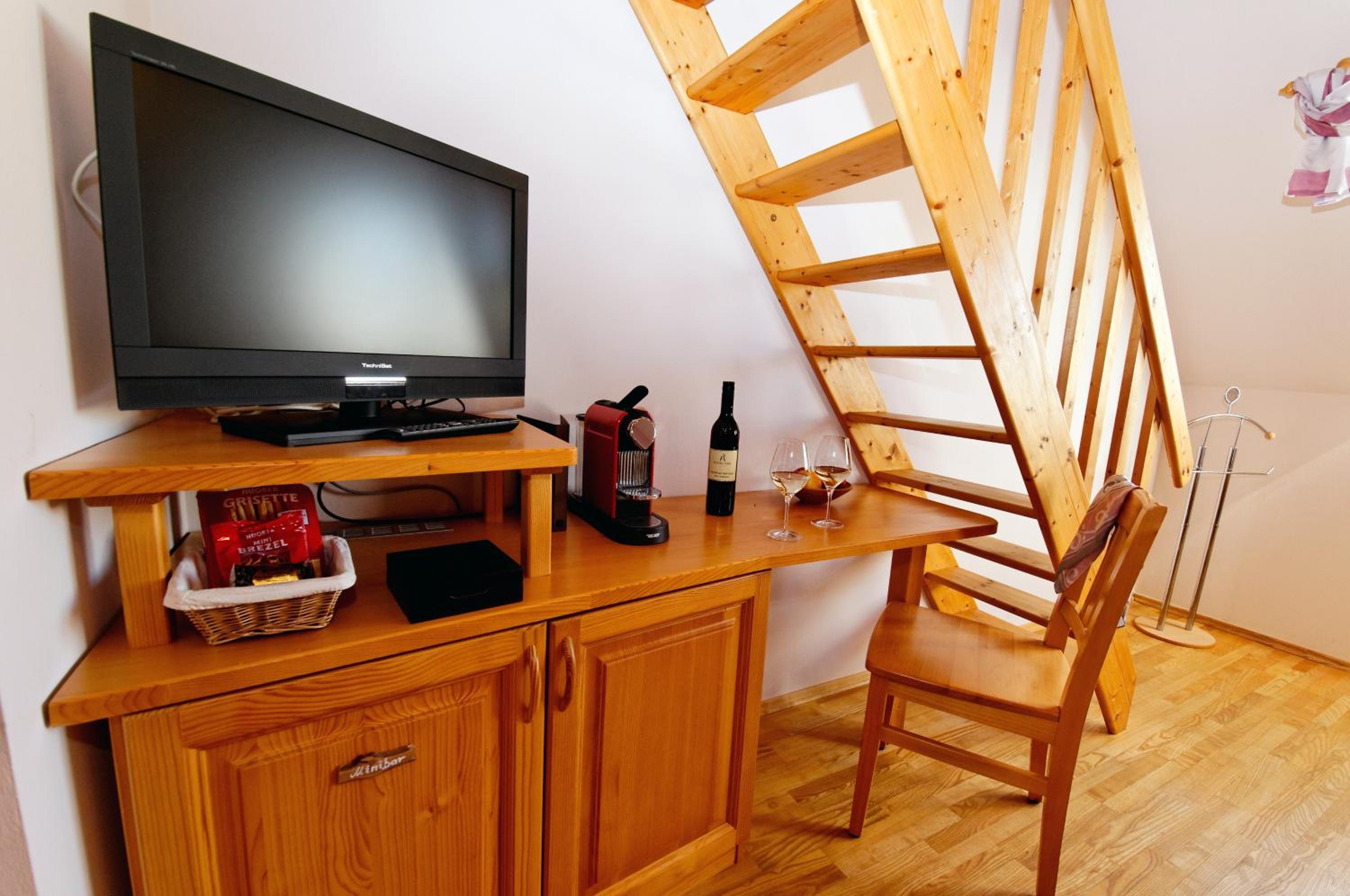 Deluxe Double Room photo 3