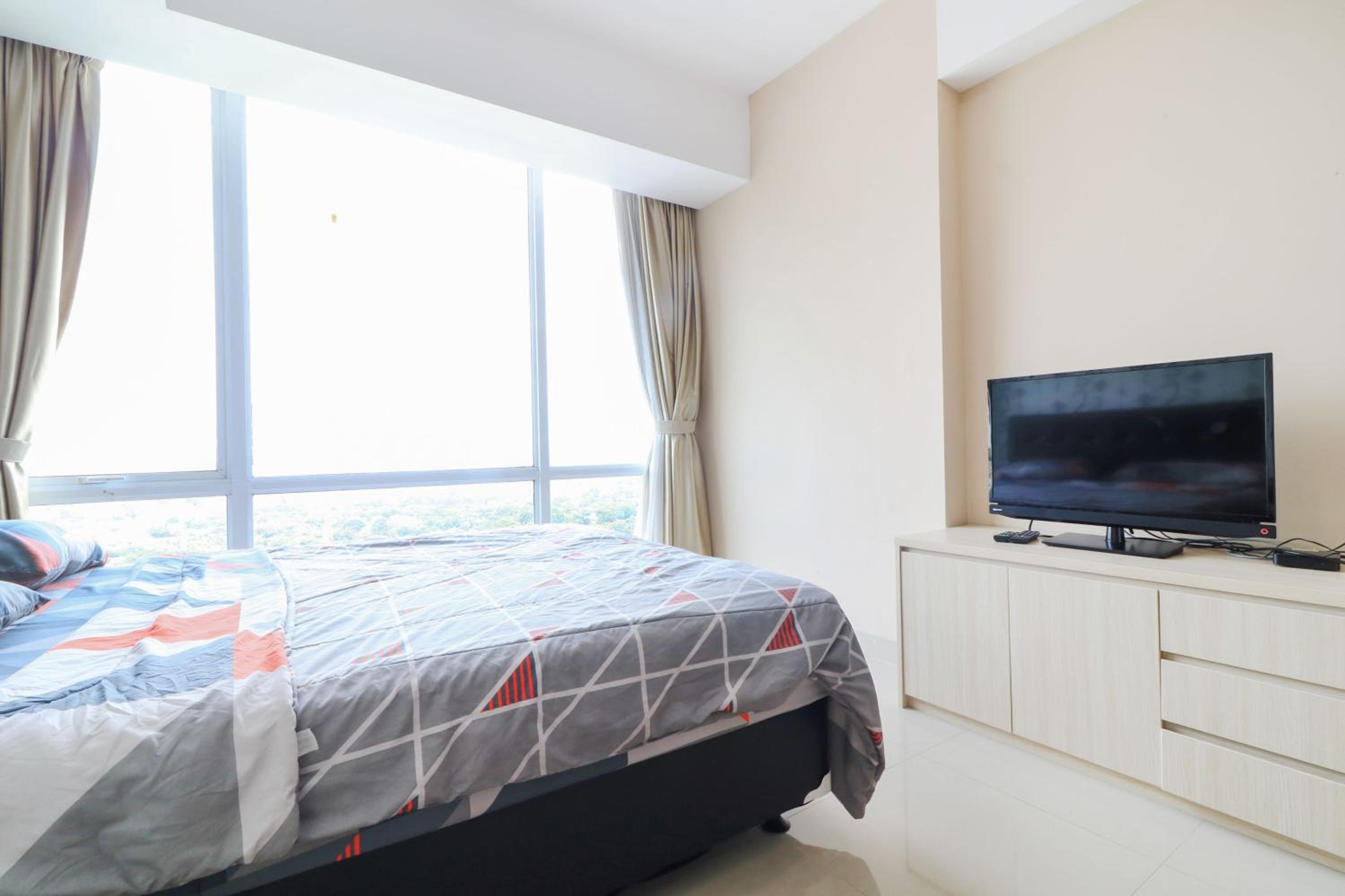 One-Bedroom Apartment - Photo 22