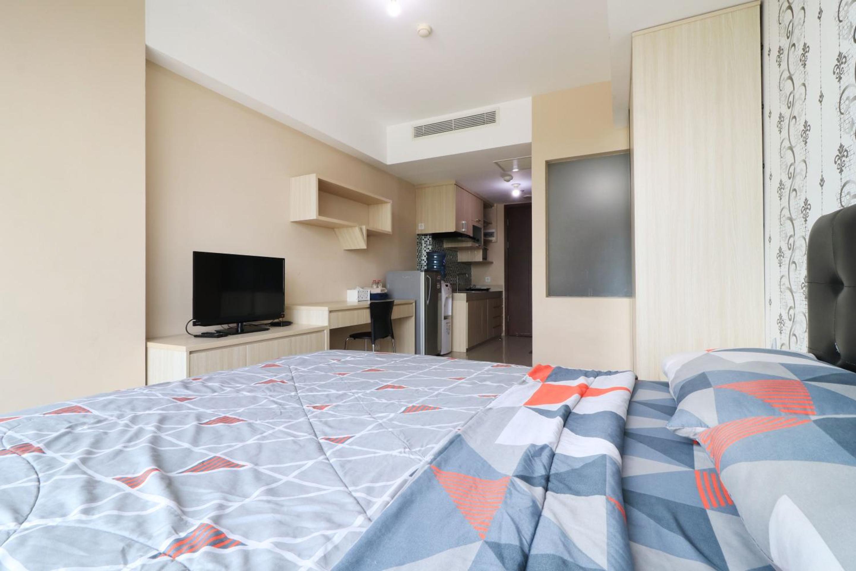One-Bedroom Apartment - Photo 16