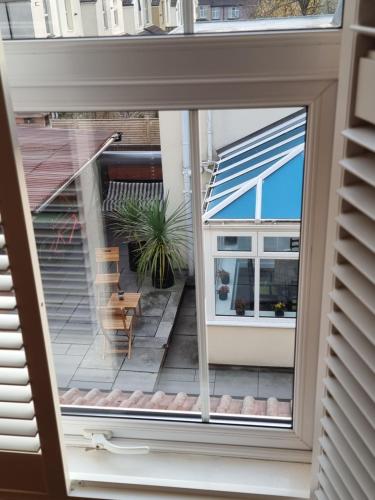 Double Room with Bathroom - Photo 9