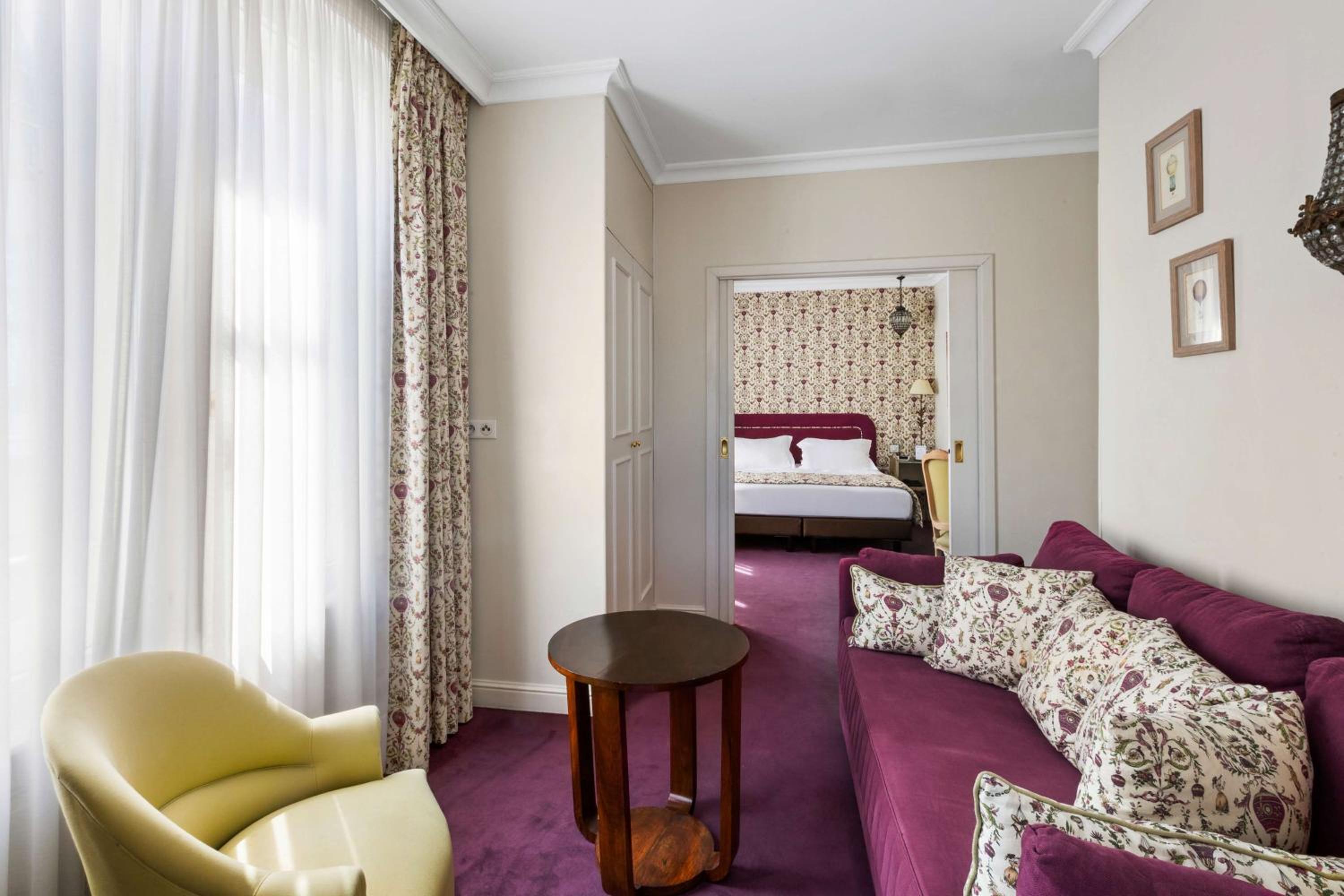 One Bedroom King Suite with Sofa Bed - Photo 1
