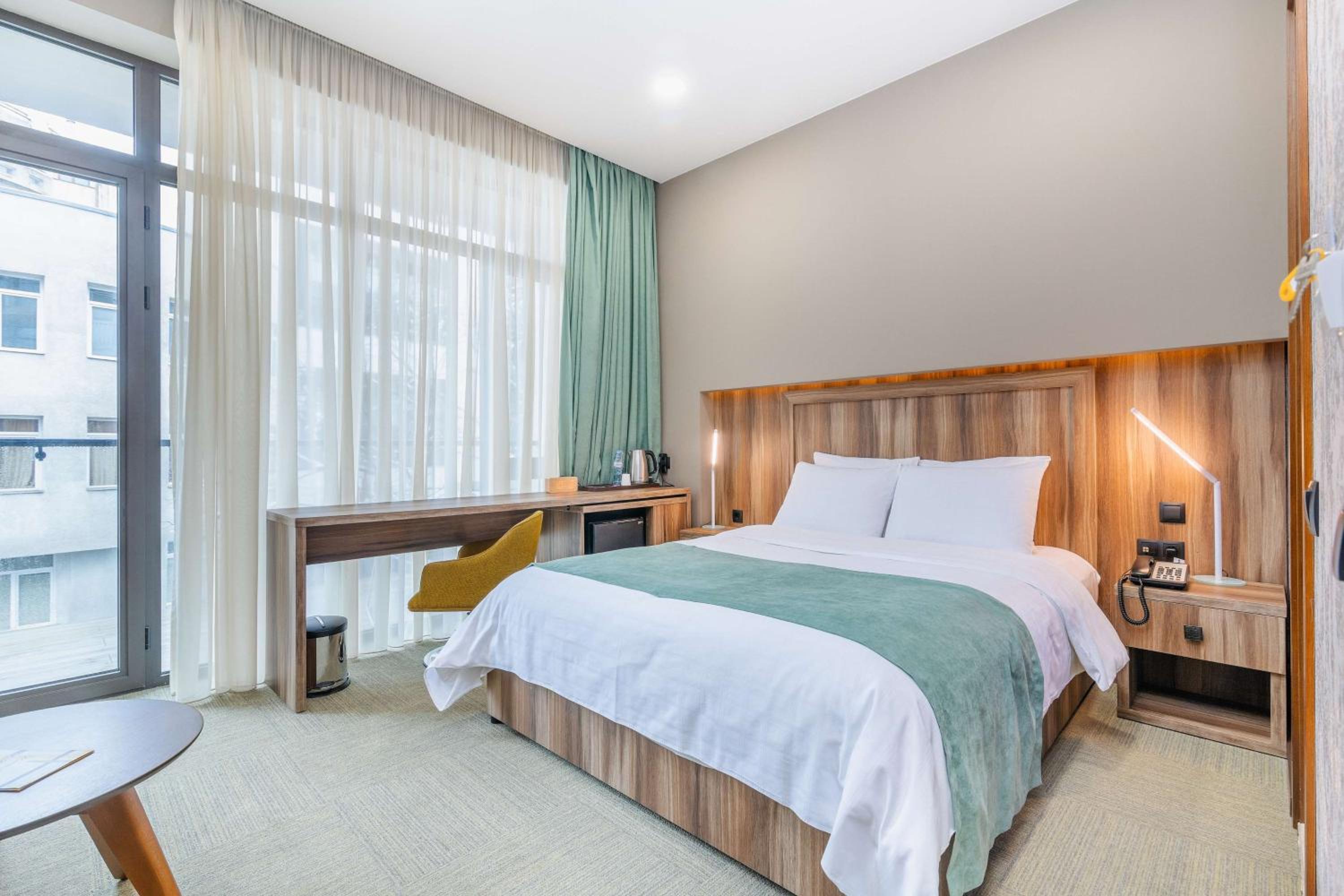 Standard King Room