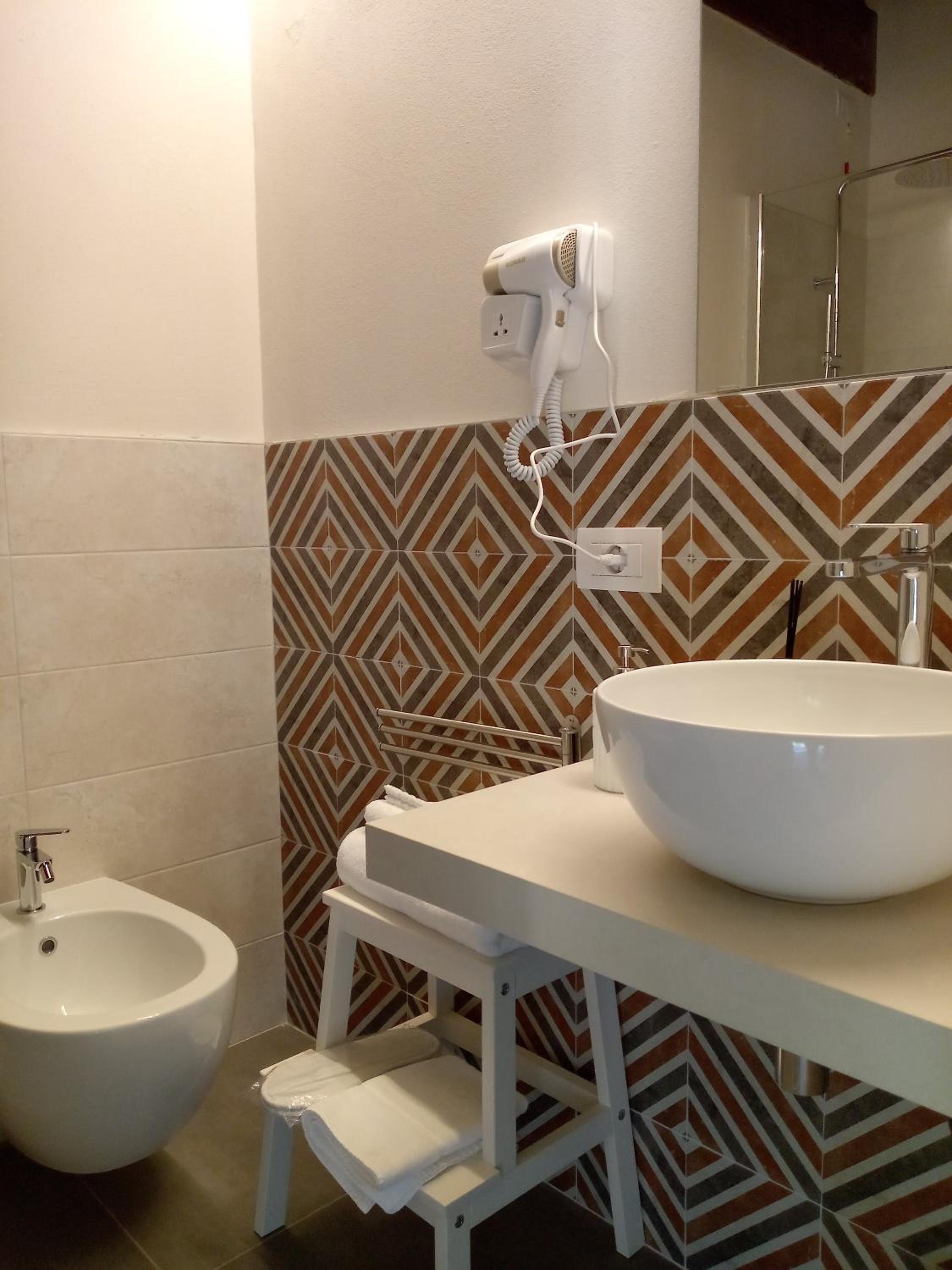 Deluxe Triple Room photo 2