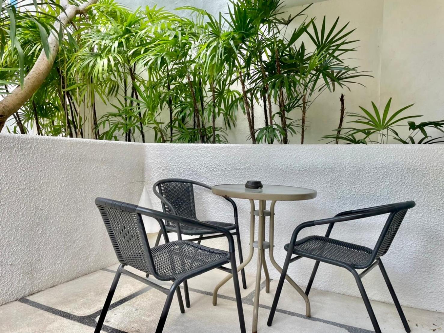 Apartment with Garden View - Photo 3