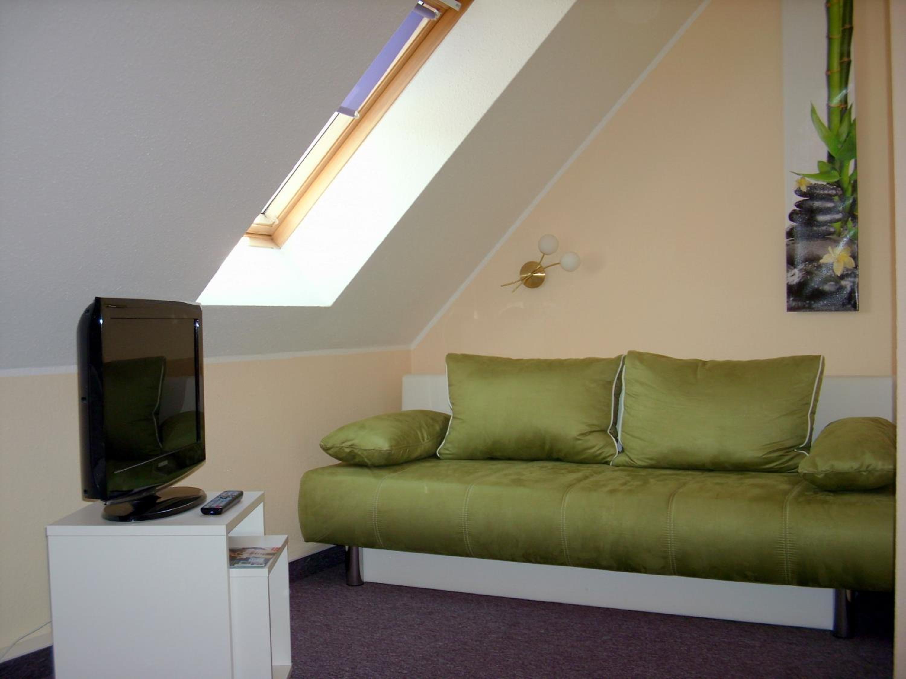 Single Room with Bathroom photo 3