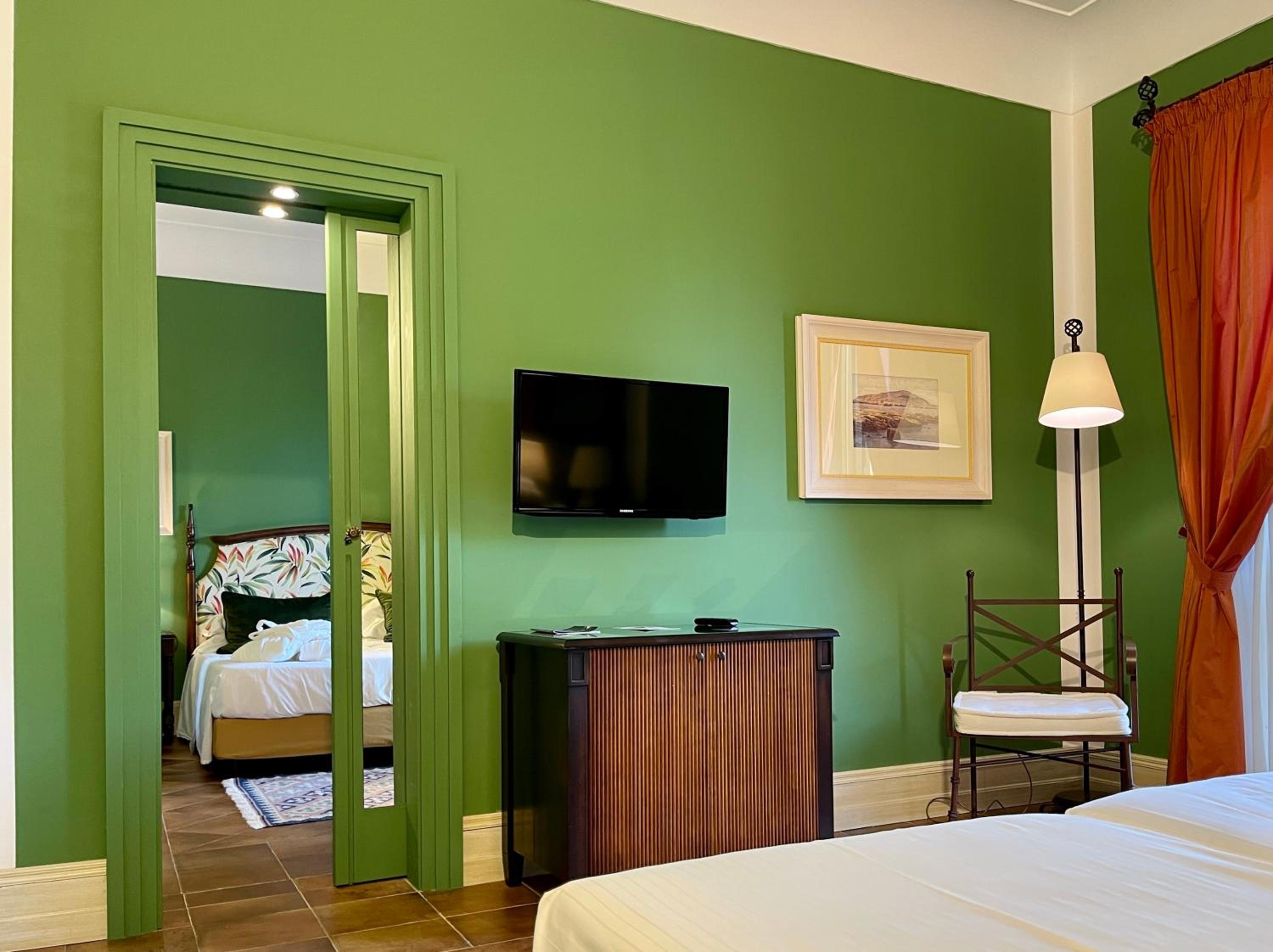 Family Connecting Room