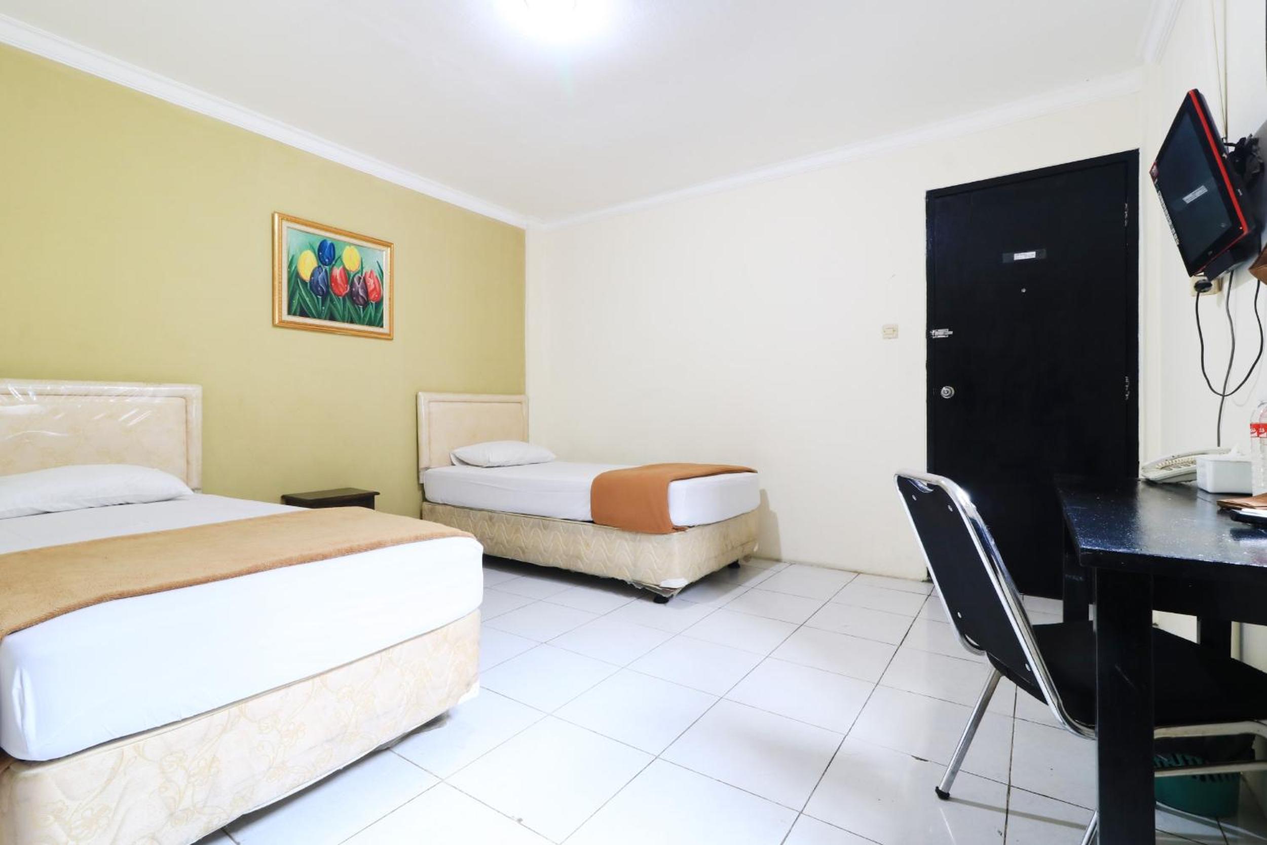 Superior Twin Room - Photo 9